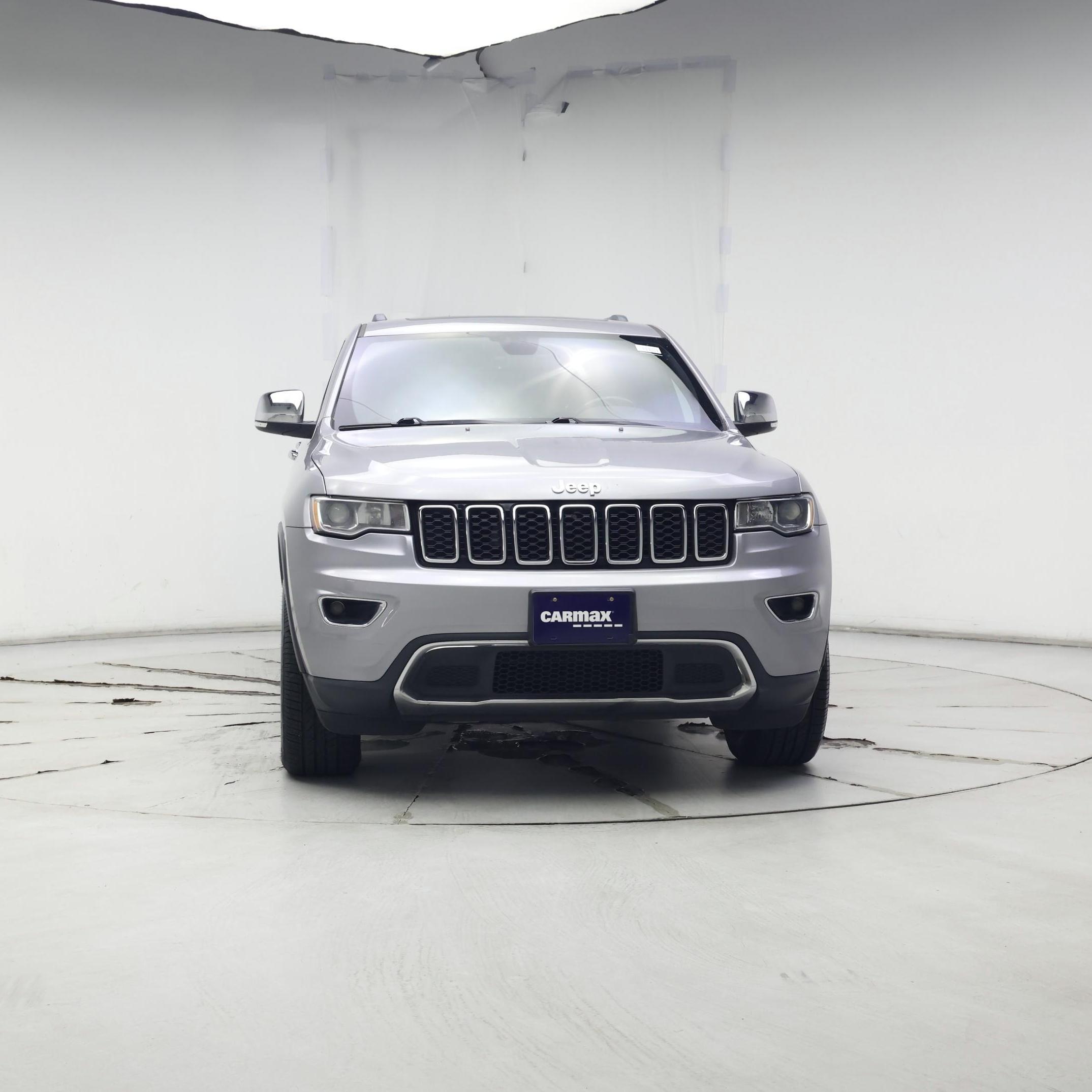 Thumbnail: 2018 Jeep Grand Cherokee - 5