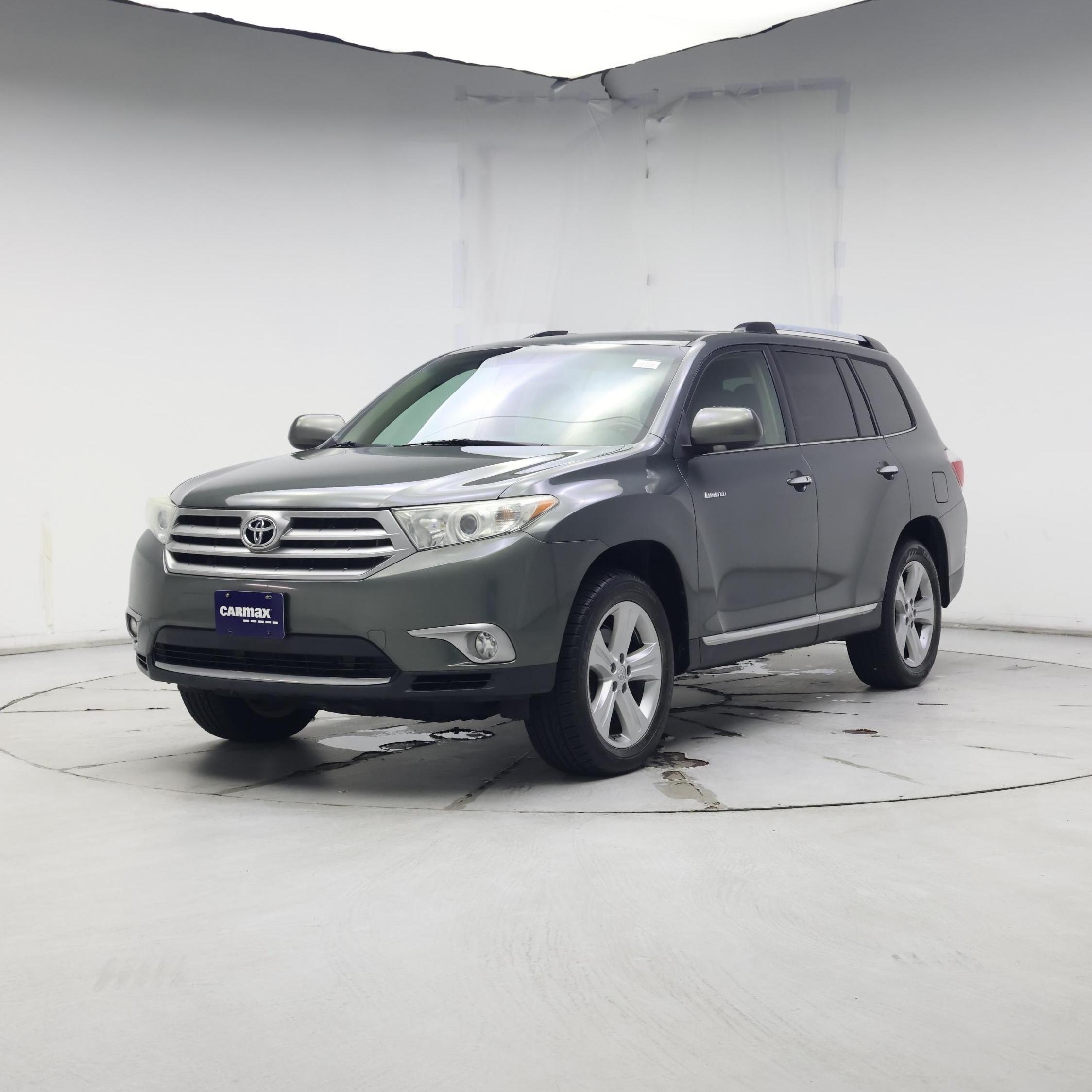 Thumbnail: 2013 Toyota Highlander - 4