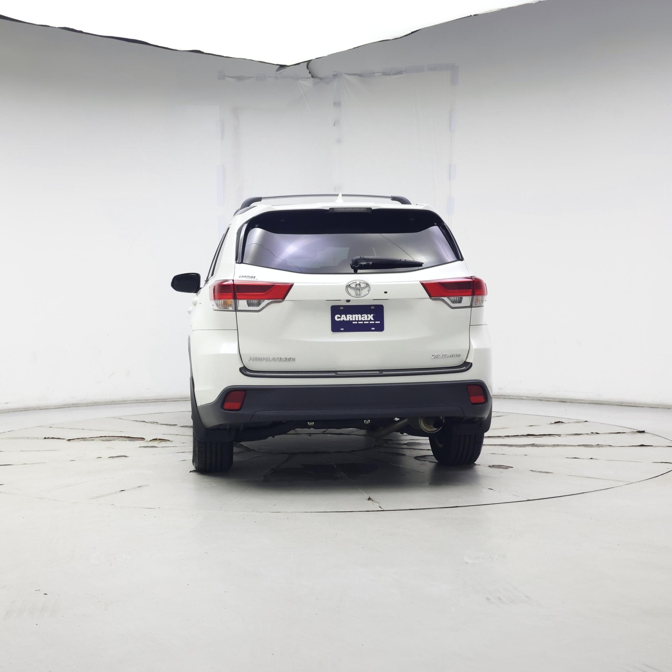 Thumbnail: 2019 Toyota Highlander - 6