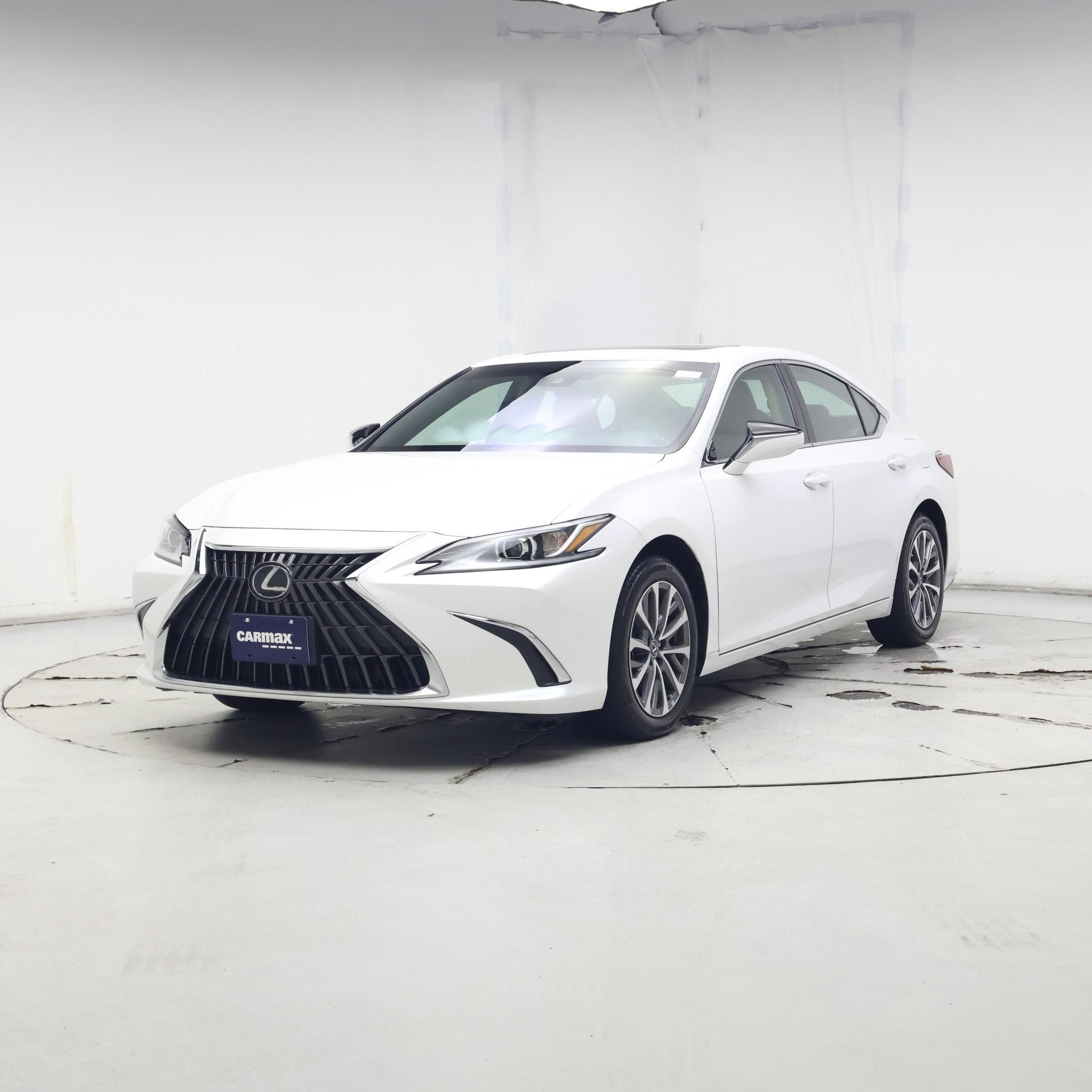 Thumbnail: 2022 Lexus ES - 4