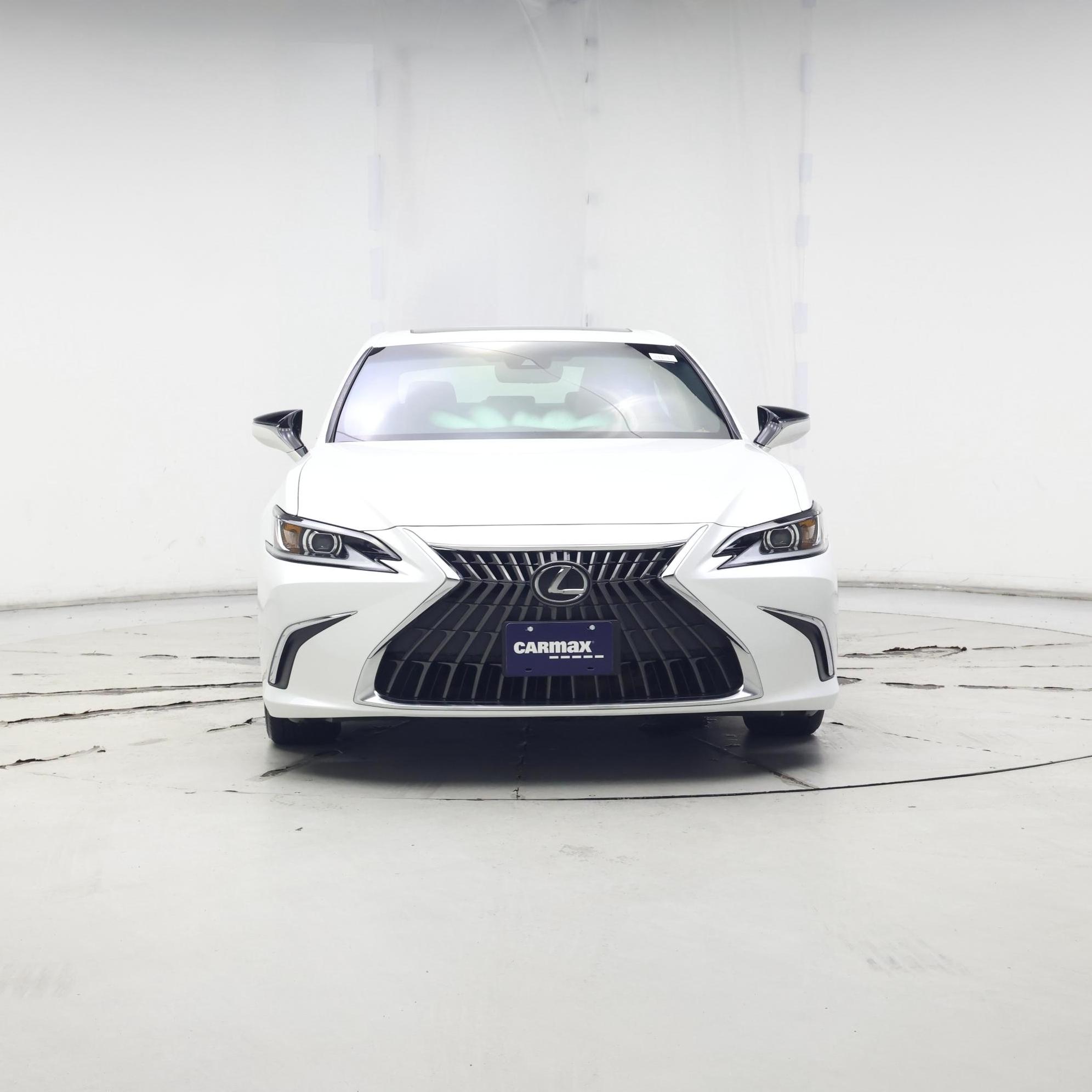 Thumbnail: 2022 Lexus ES - 5