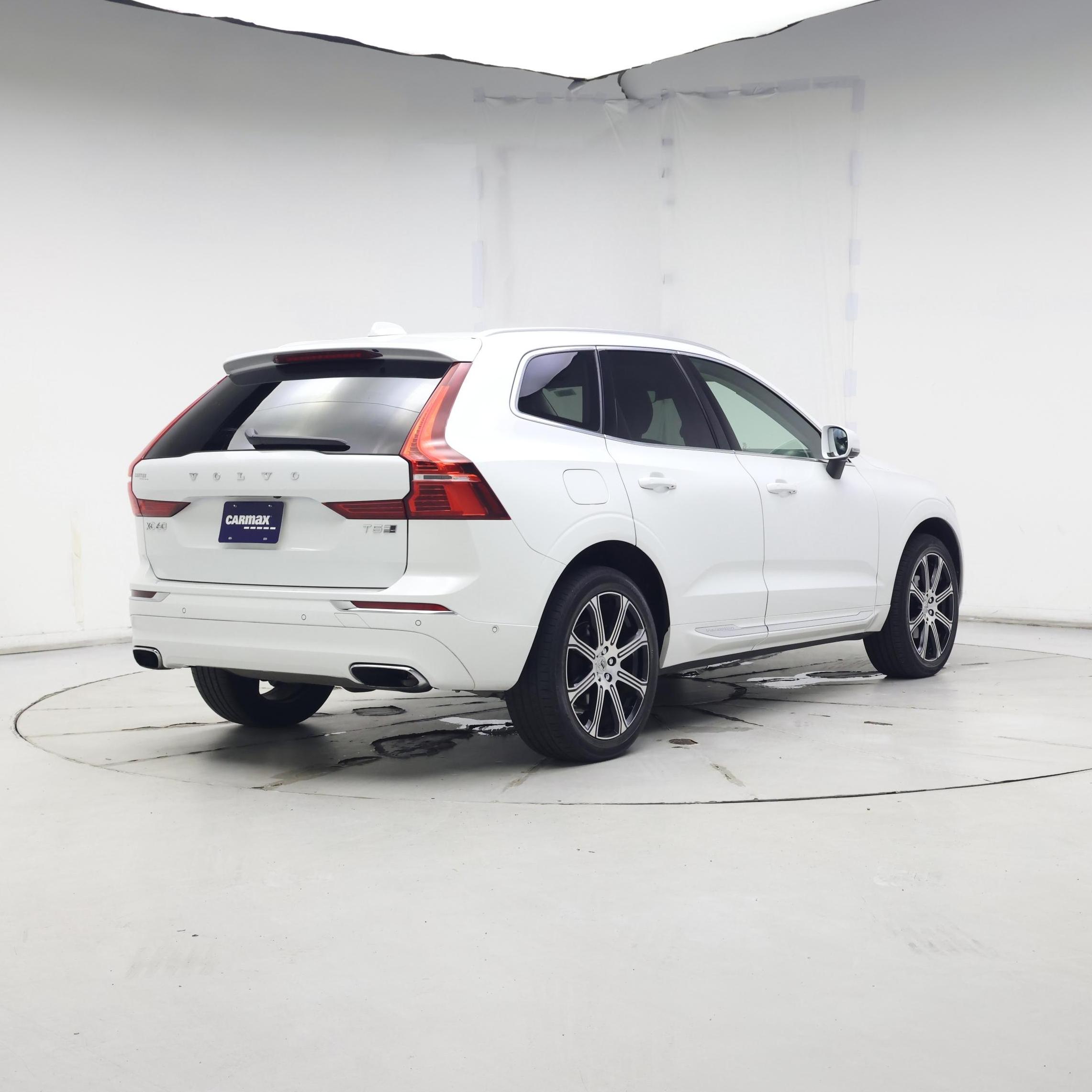 Thumbnail: 2020 Volvo XC60 - 8