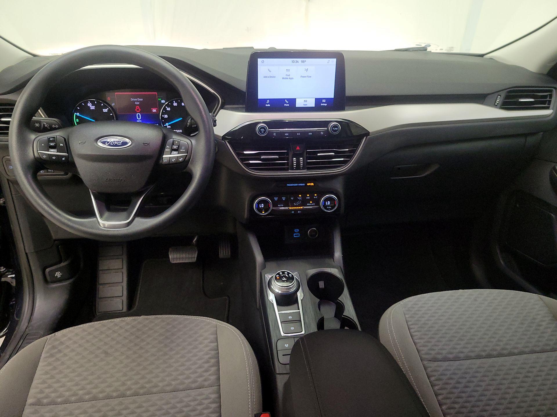 Thumbnail: 2021 Ford Escape - 9