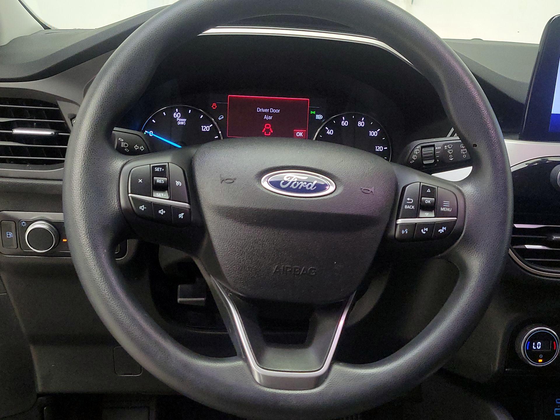 Thumbnail: 2021 Ford Escape - 10