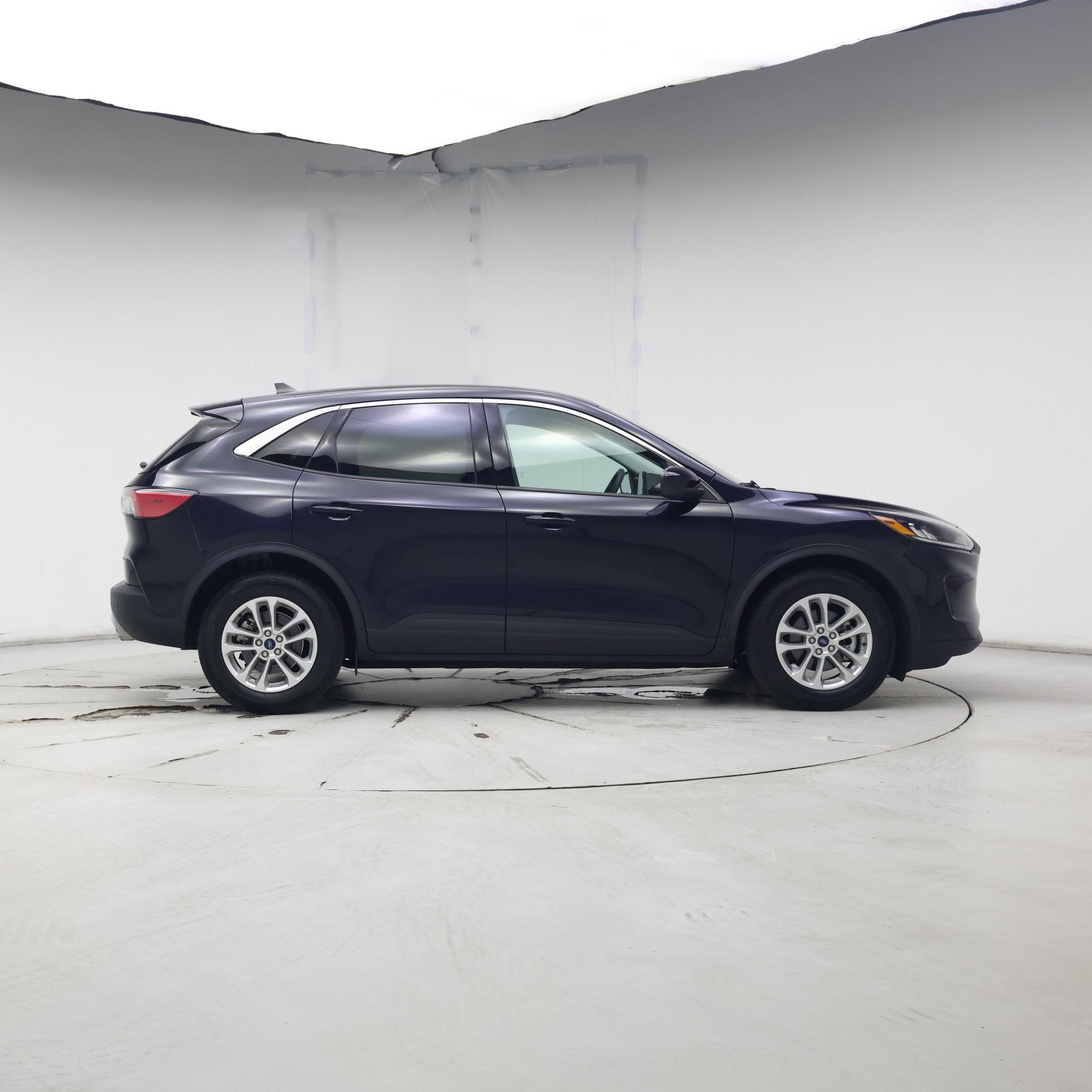 Thumbnail: 2021 Ford Escape - 7