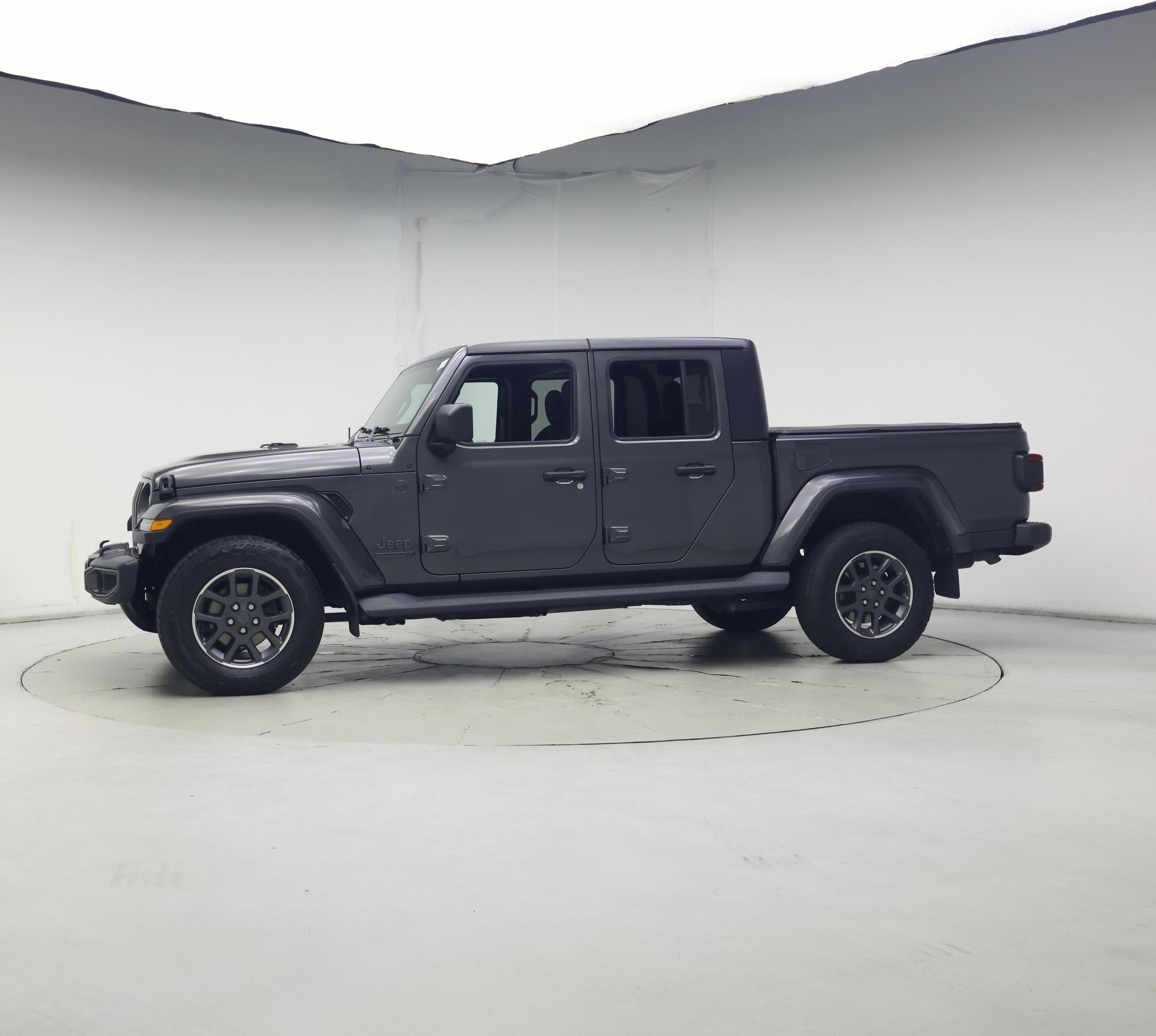 Thumbnail: 2021 Jeep Gladiator - 3