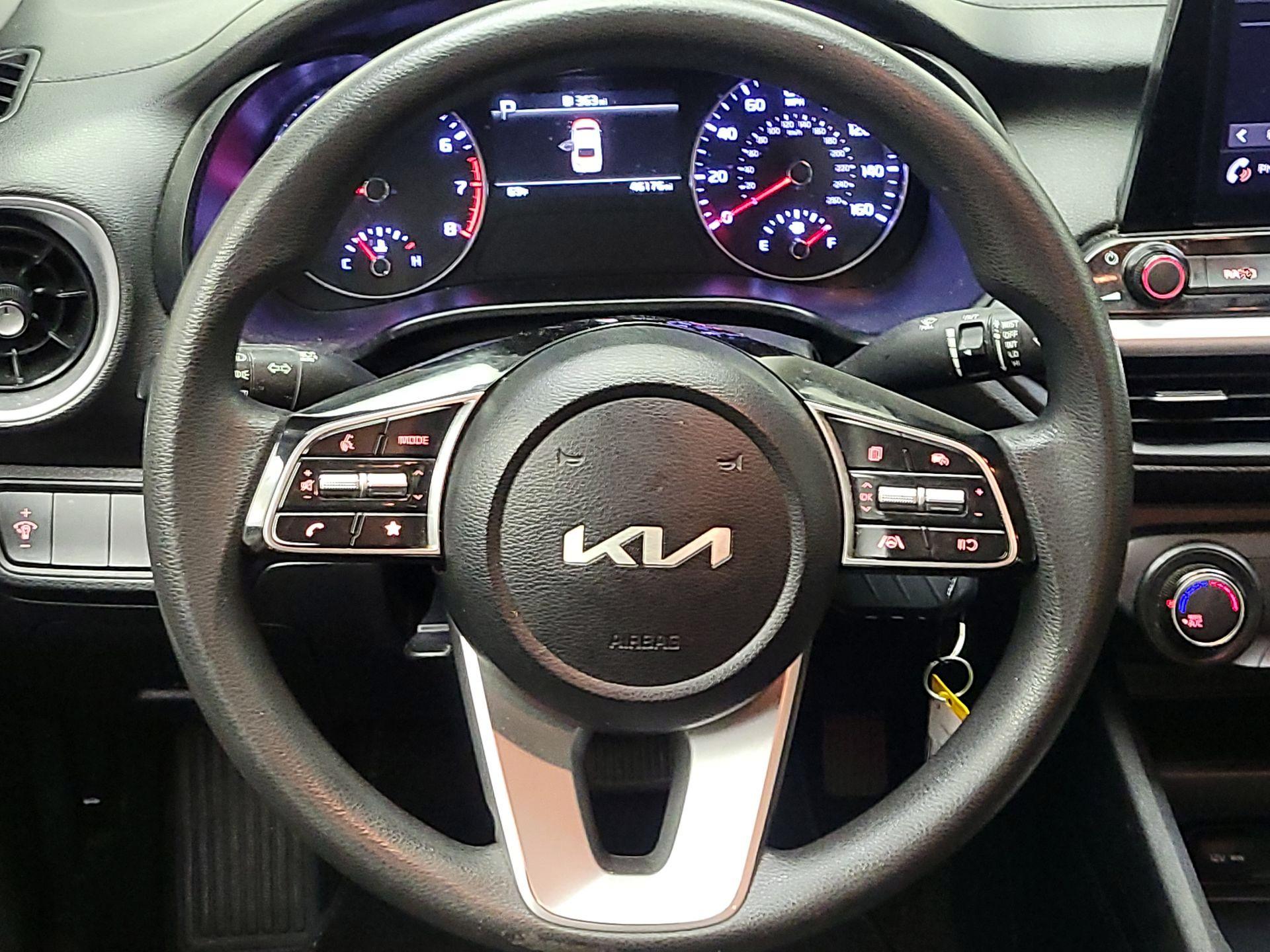 Thumbnail: 2023 Kia Forte - 10