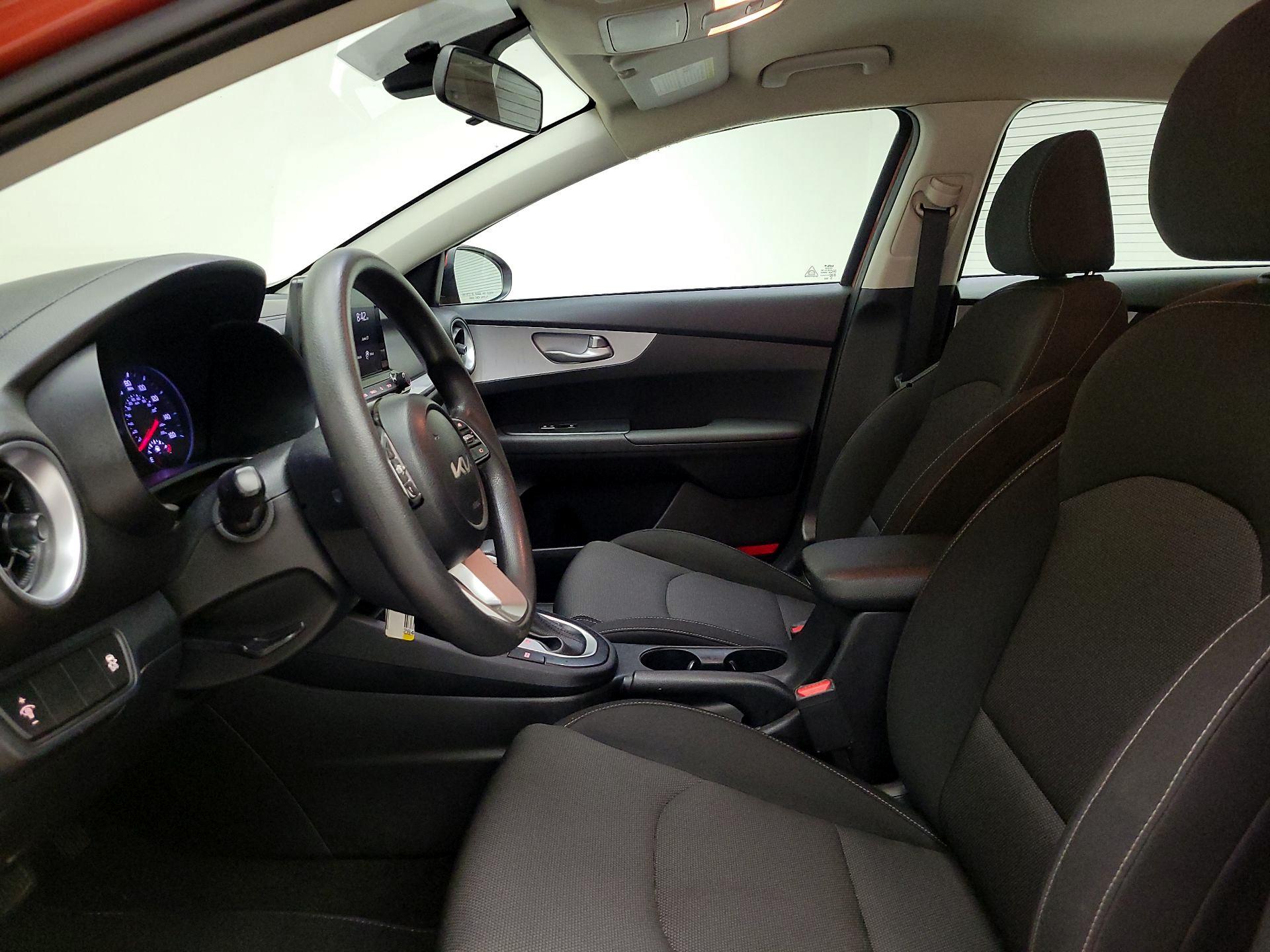 Thumbnail: 2023 Kia Forte - 11