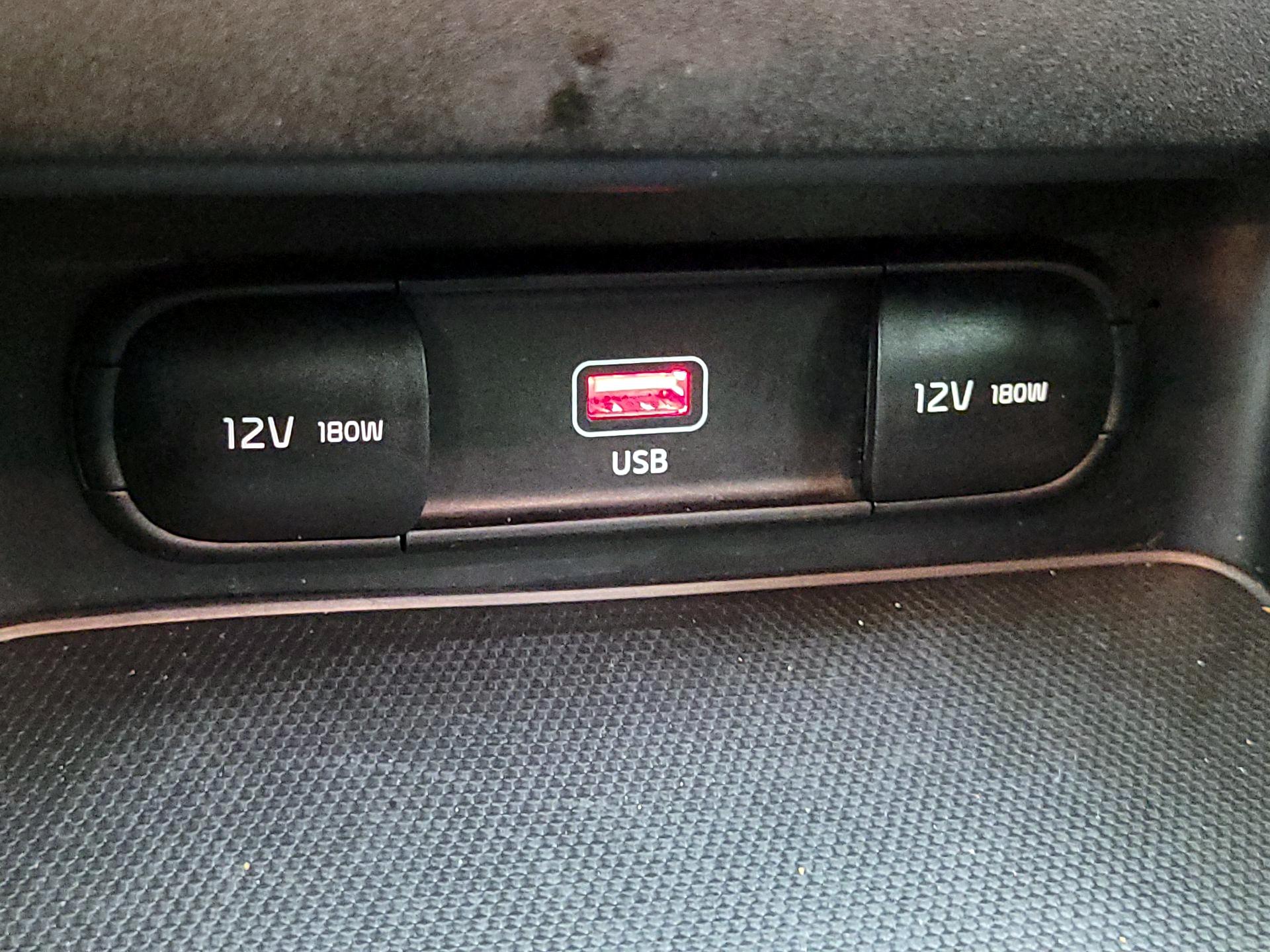 Thumbnail: 2023 Kia Forte - 18