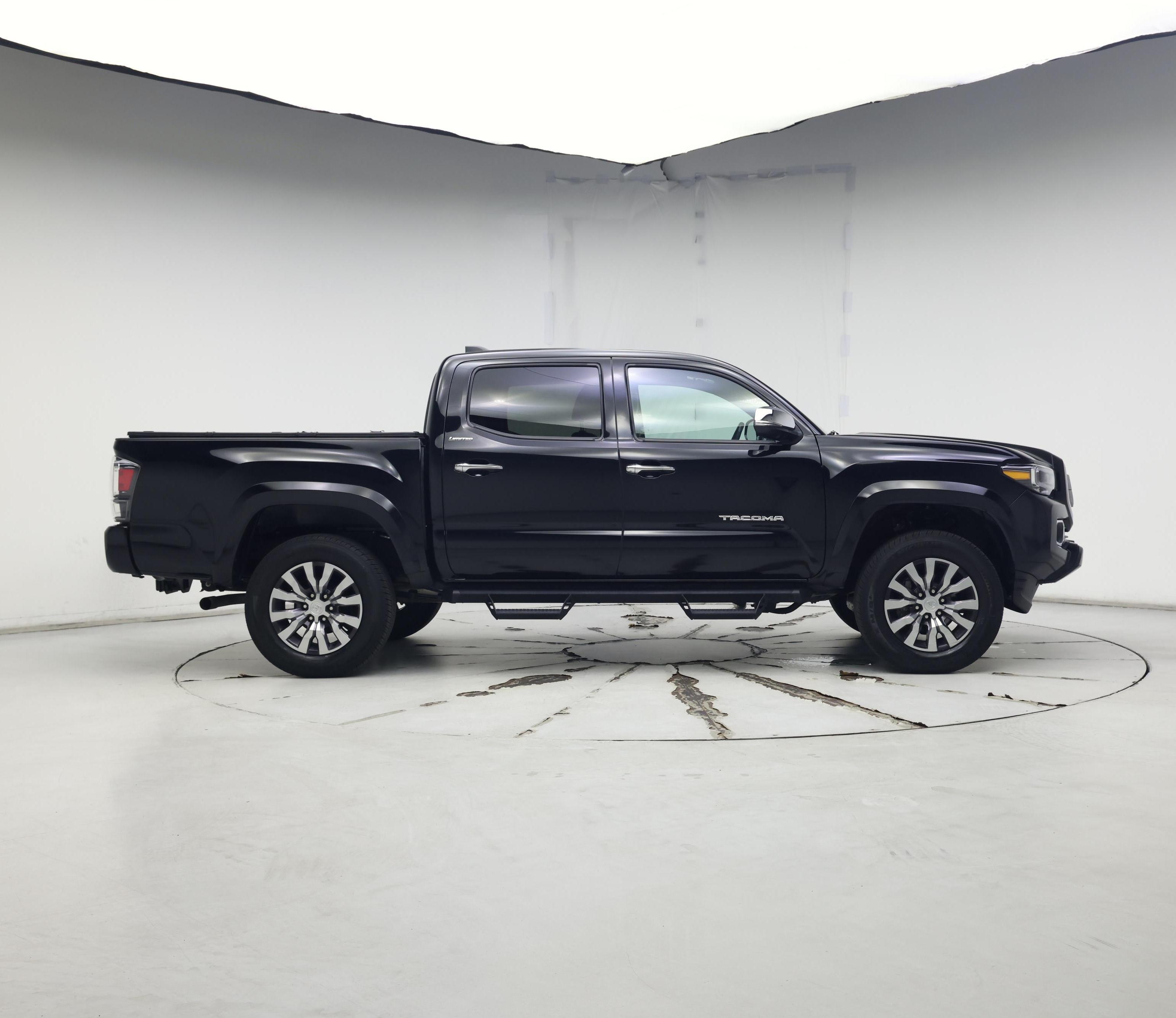 Thumbnail: 2022 Toyota Tacoma - 7