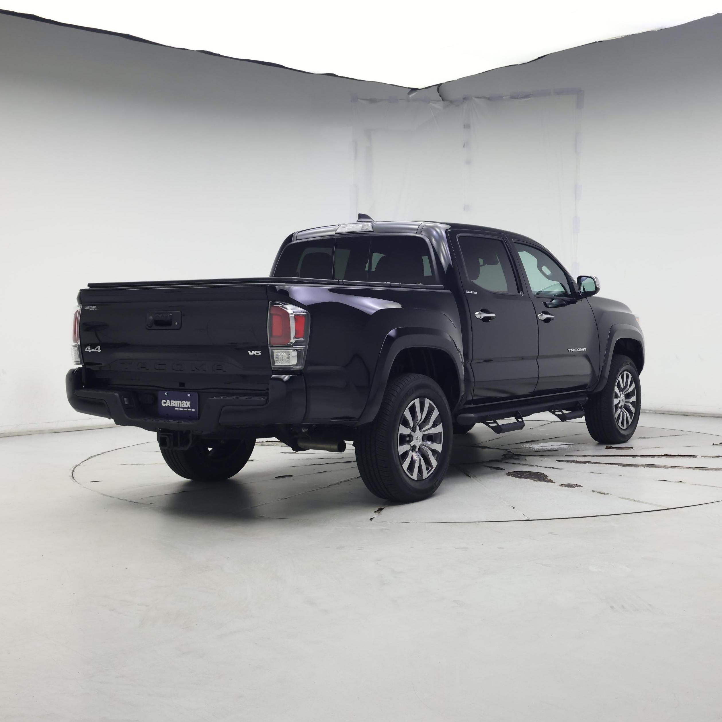 Thumbnail: 2022 Toyota Tacoma - 8