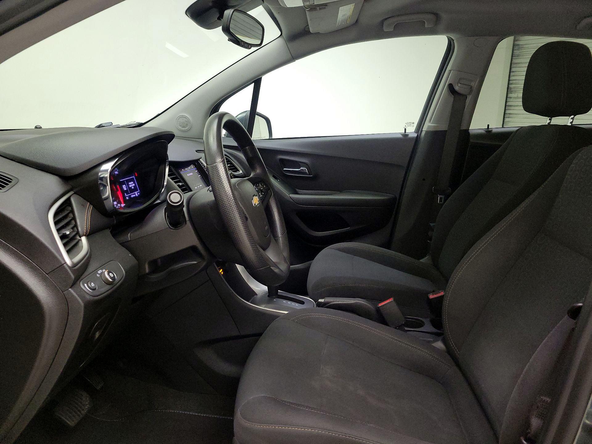 Thumbnail: 2020 Chevrolet Trax - 11