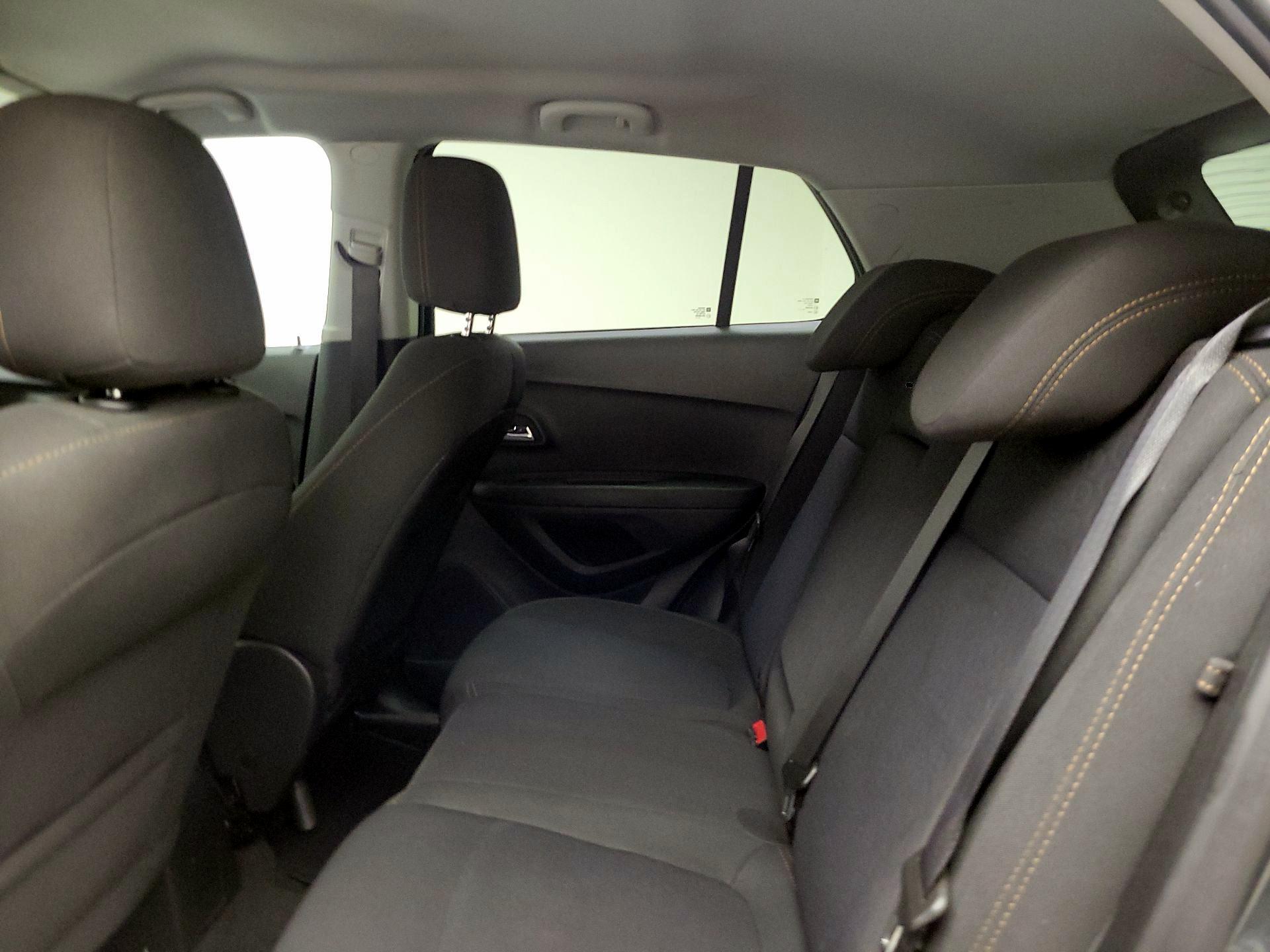 Thumbnail: 2020 Chevrolet Trax - 19