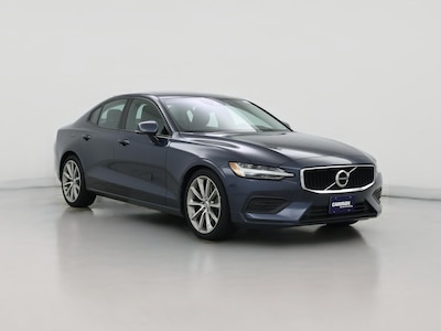 Blue 2019 Volvo S60 T6 Momentum