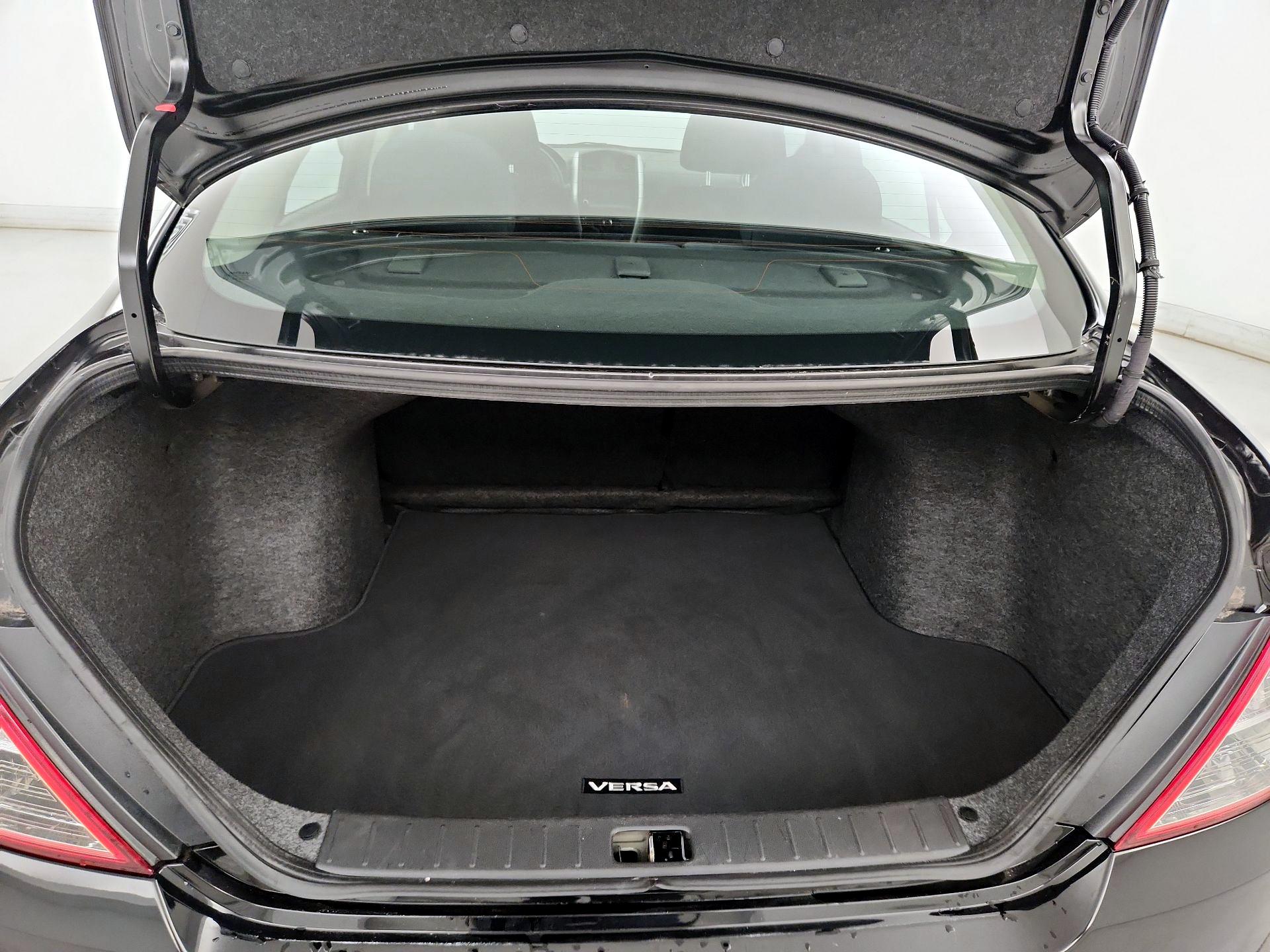 Thumbnail: 2019 Nissan Versa - 20
