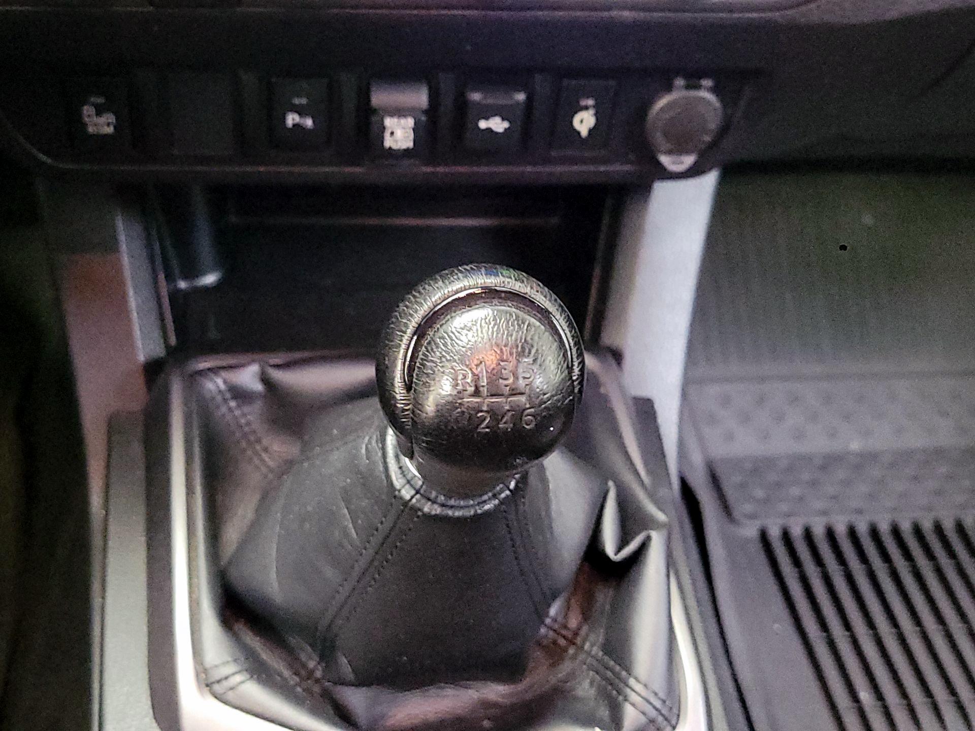 Thumbnail: 2022 Toyota Tacoma - 17