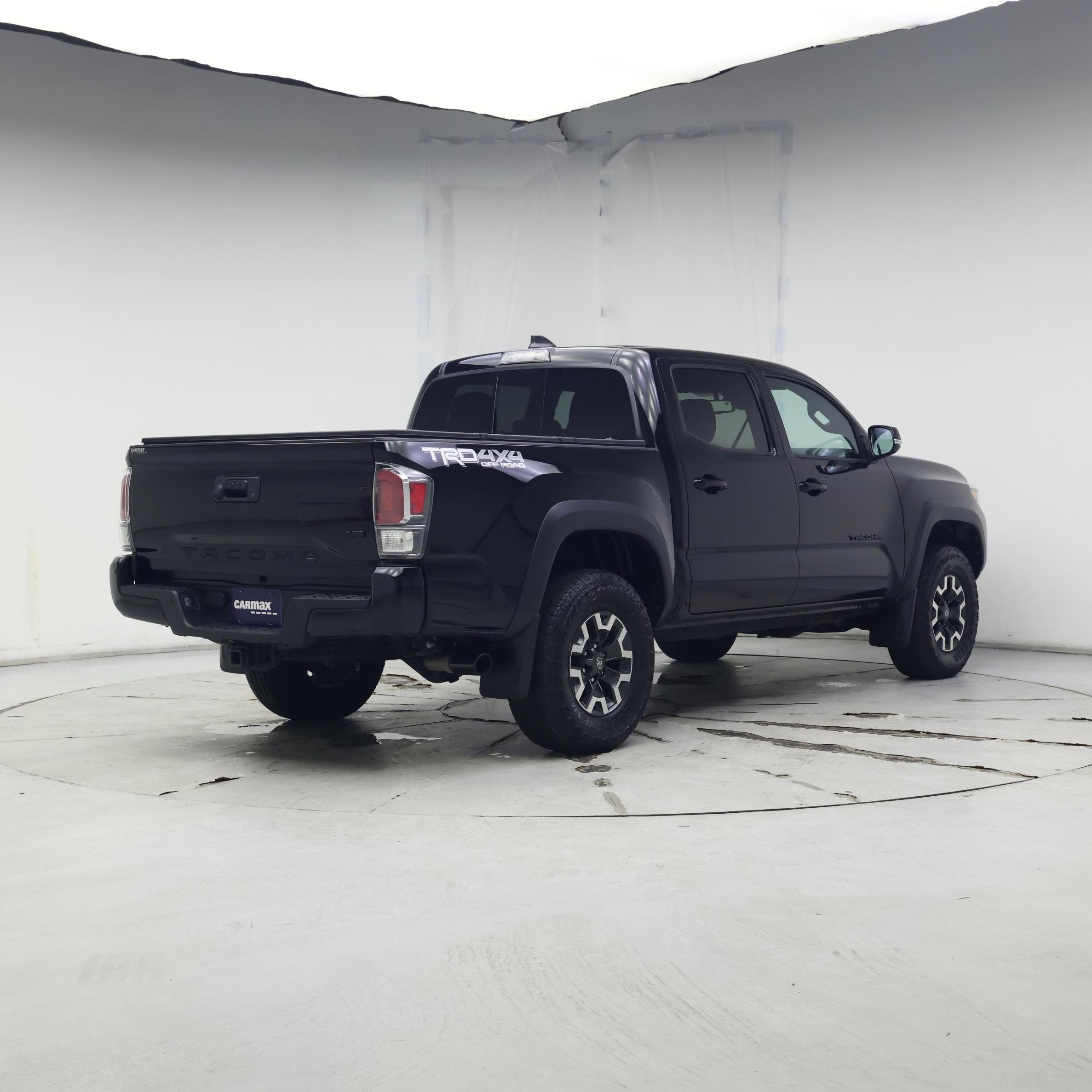 Thumbnail: 2022 Toyota Tacoma - 8