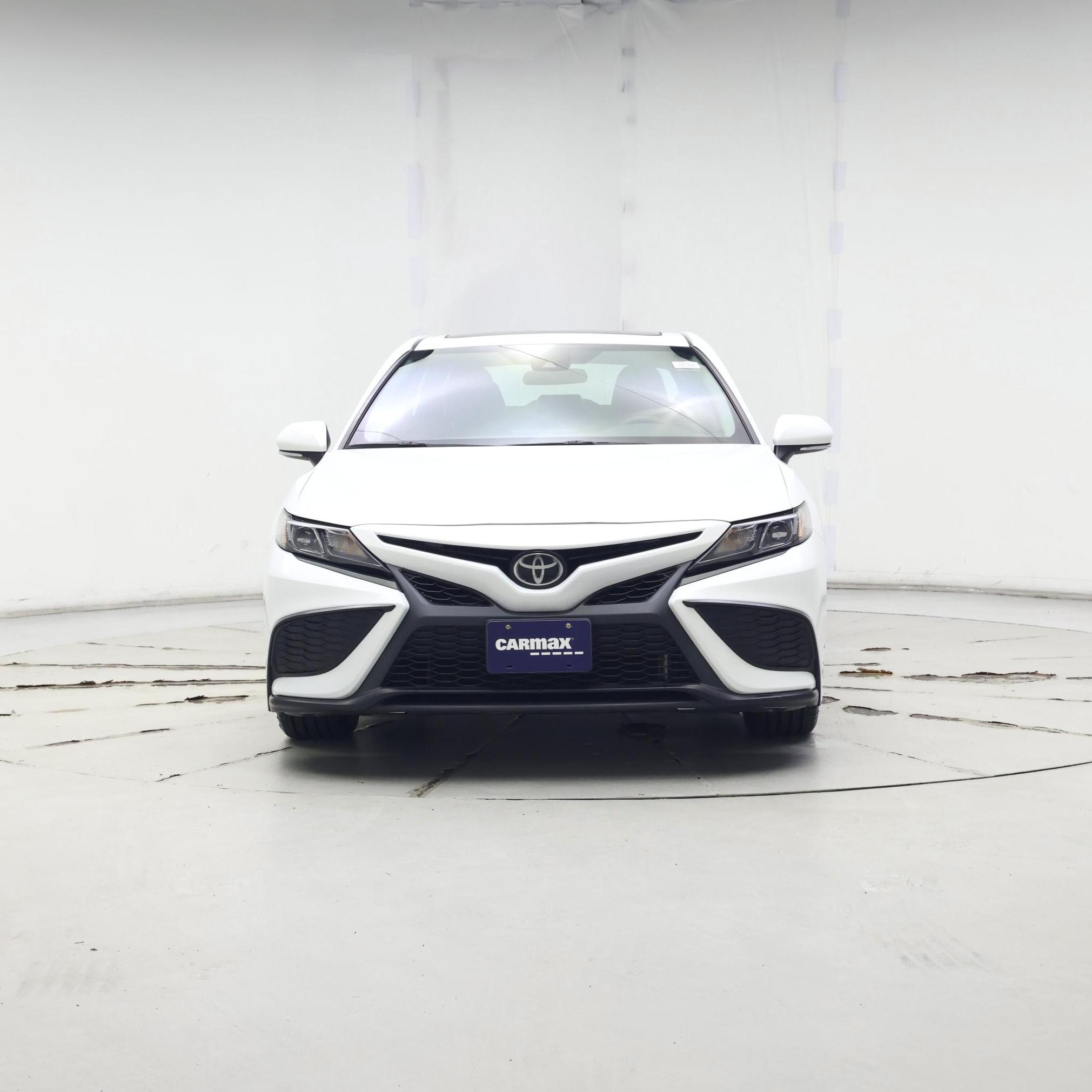 Thumbnail: 2022 Toyota Camry - 5