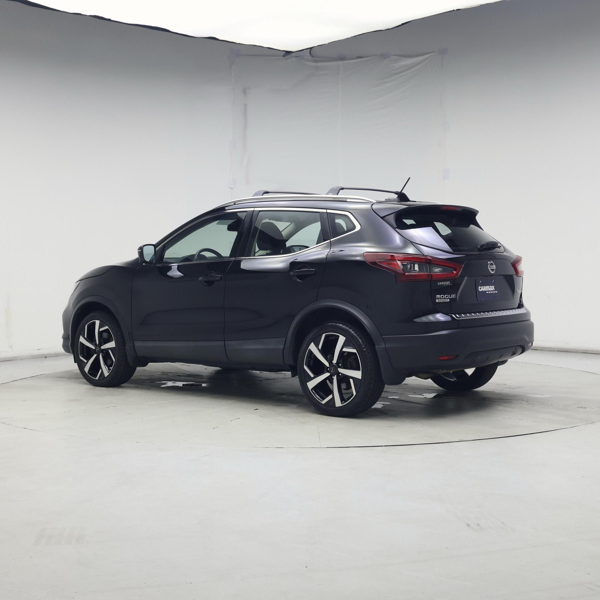 Thumbnail: 2020 Nissan Rogue Sport - 2