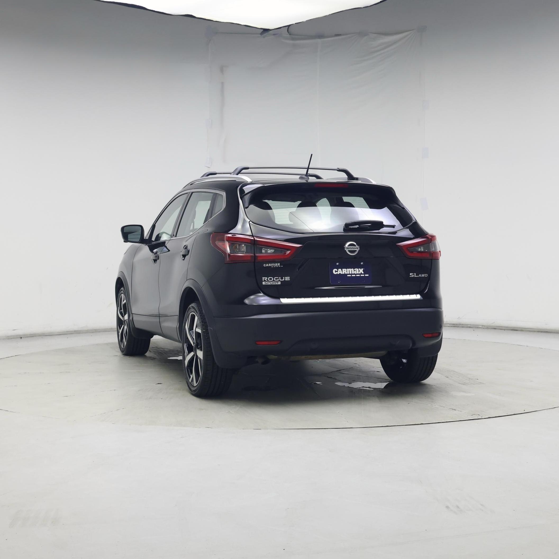 Thumbnail: 2020 Nissan Rogue Sport - 6