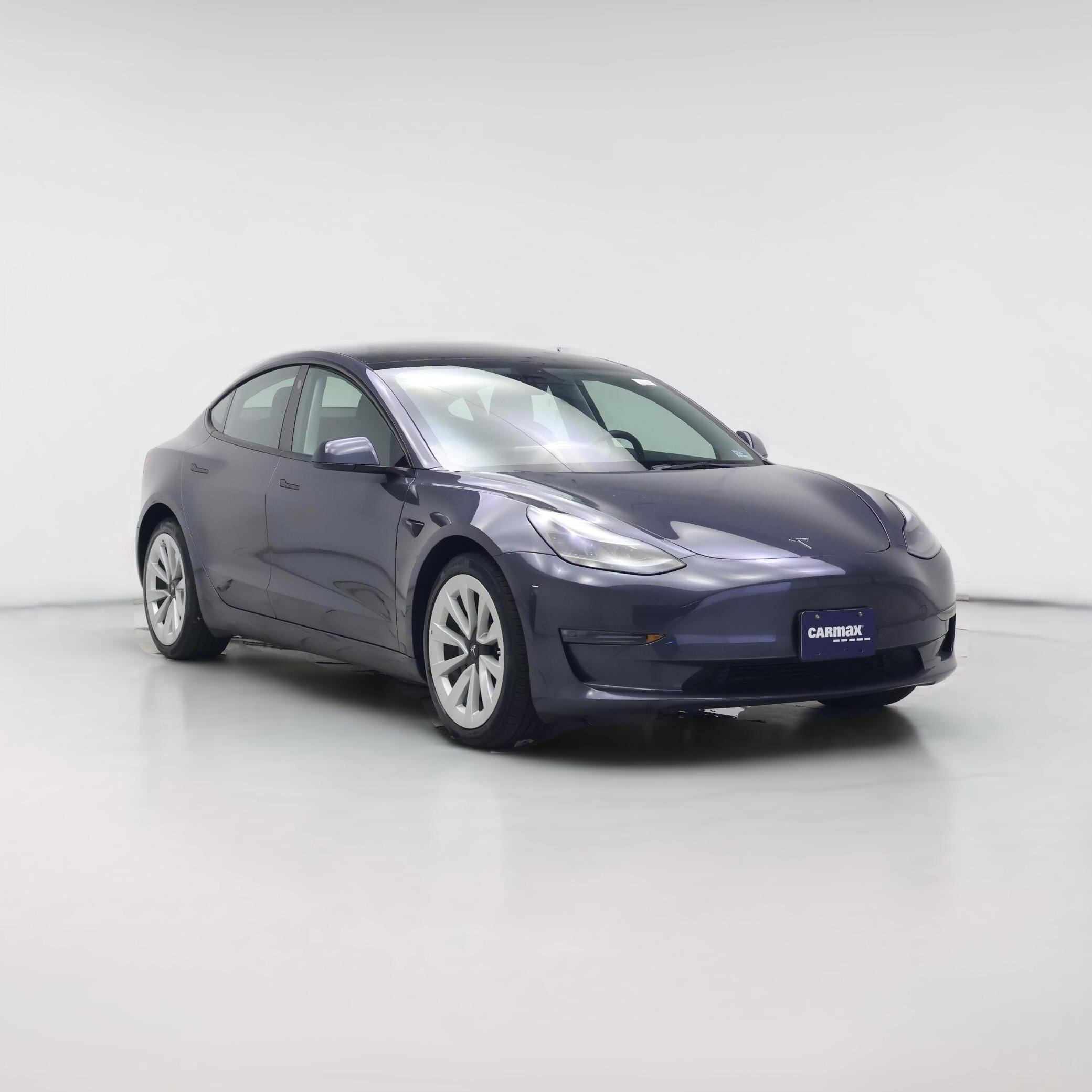 Thumbnail: 2023 Tesla Model 3 - 1