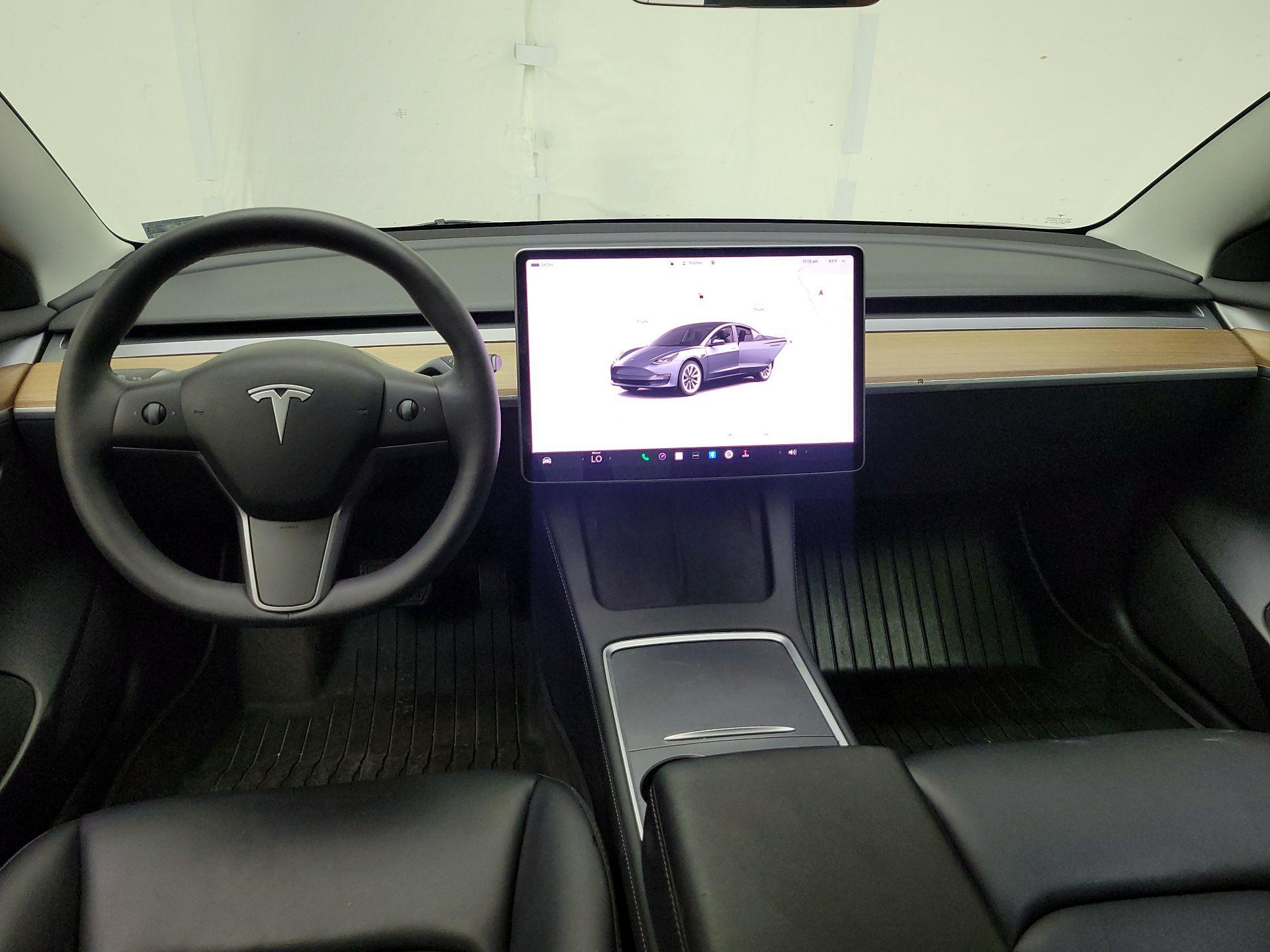 Thumbnail: 2023 Tesla Model 3 - 9