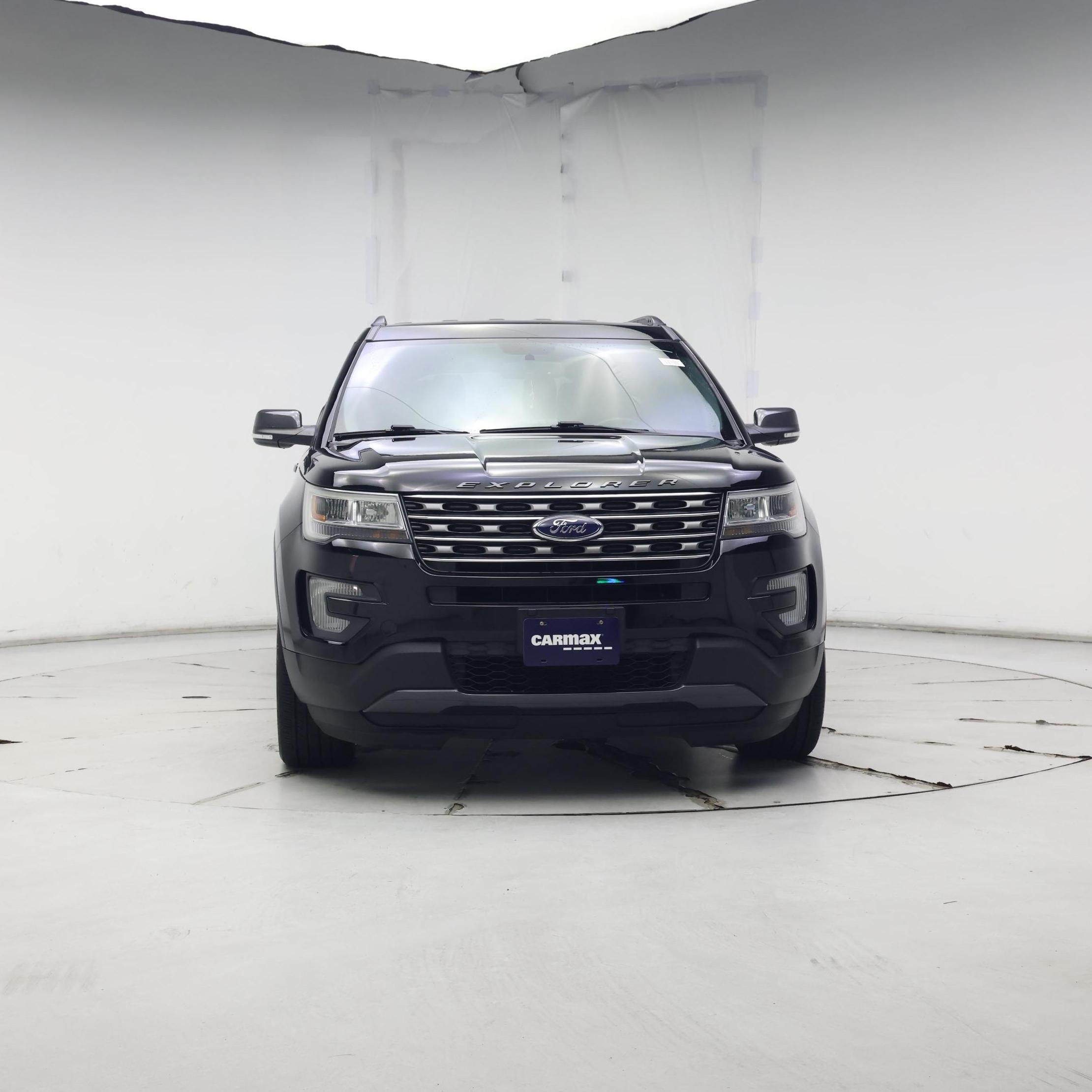 Thumbnail: 2017 Ford Explorer - 5