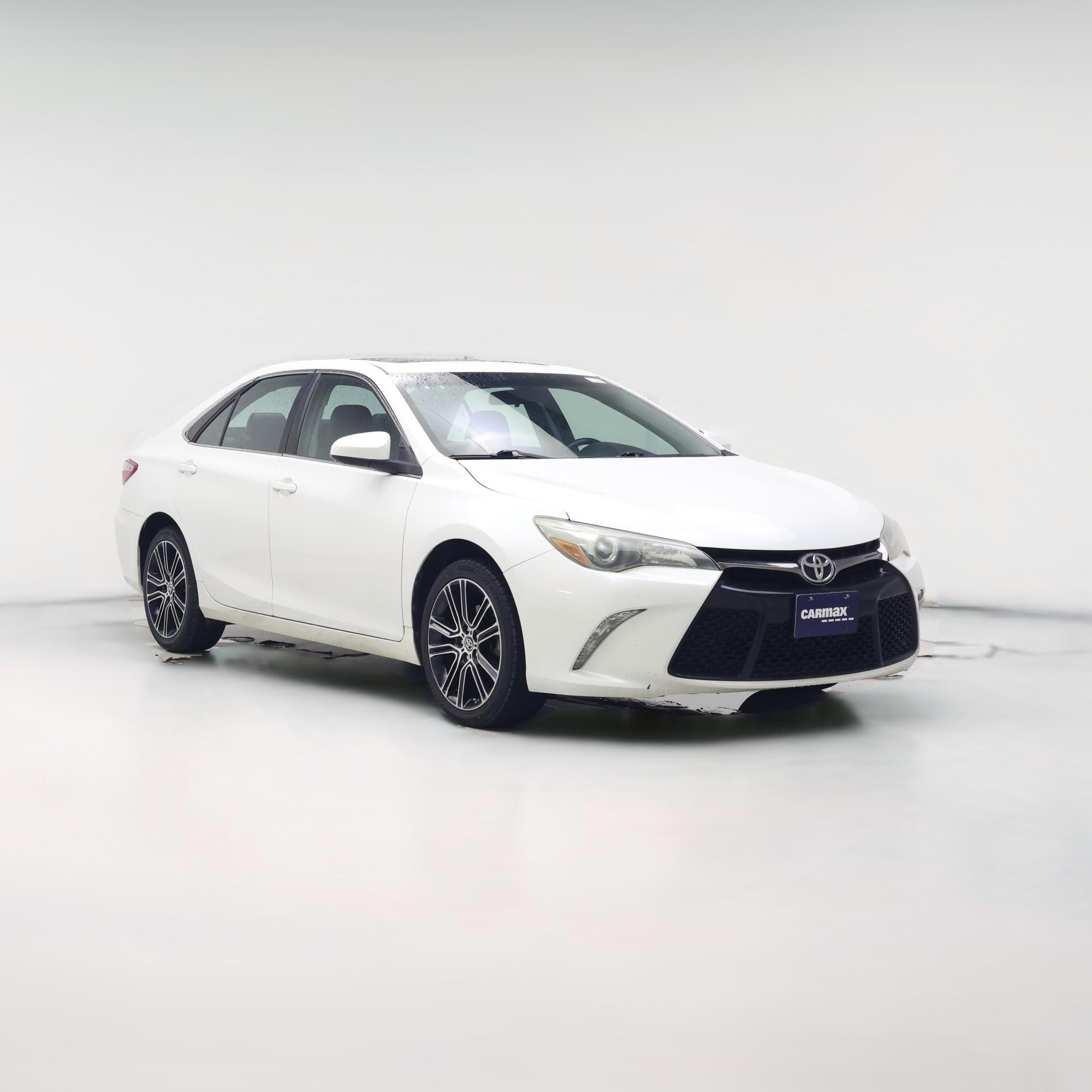 Thumbnail: 2016 Toyota Camry - 1