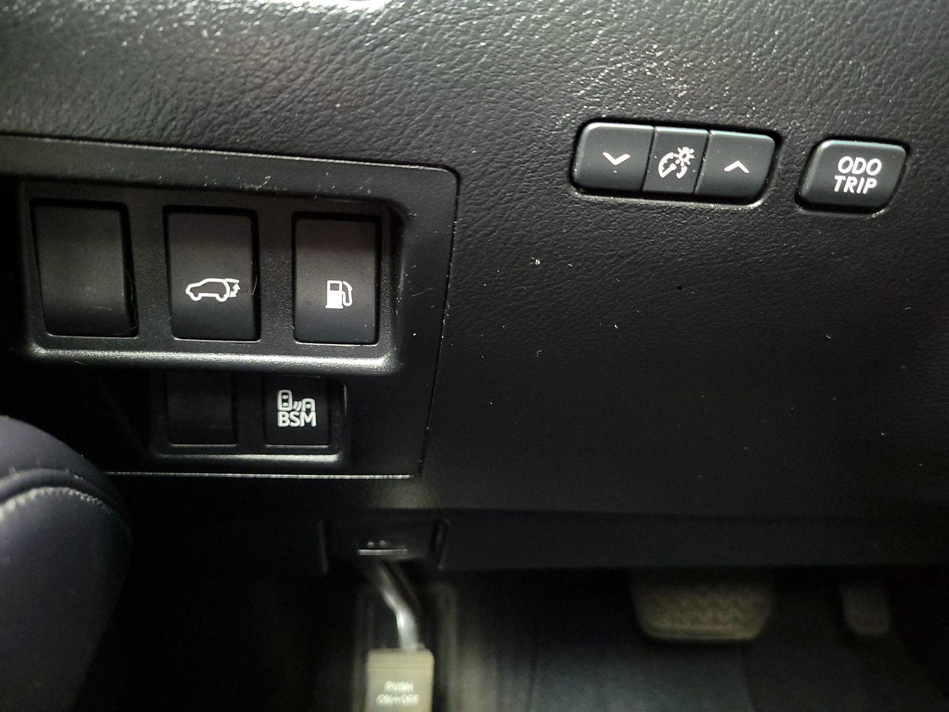 Thumbnail: 2013 Lexus RX - 13