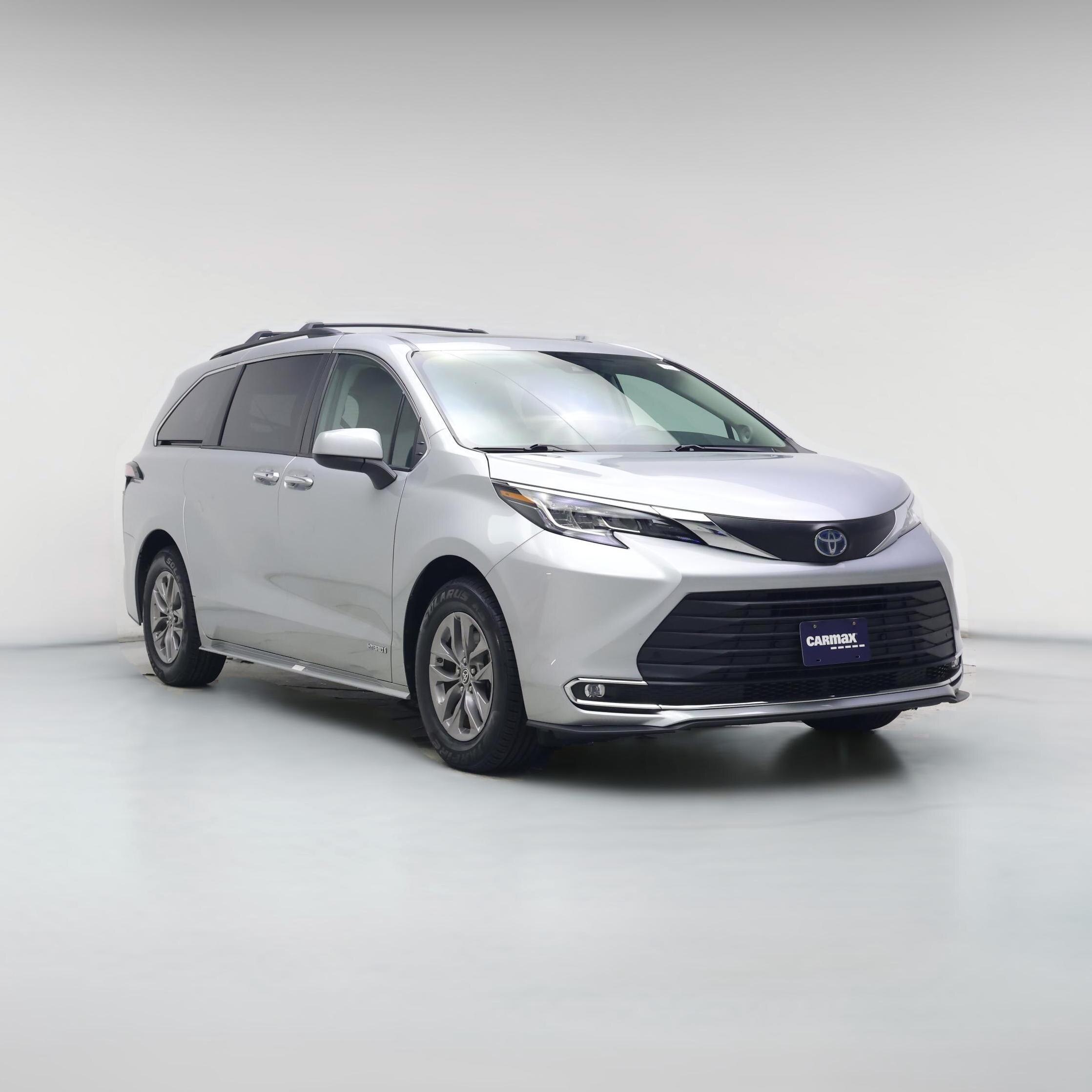 Thumbnail: 2021 Toyota Sienna - 1
