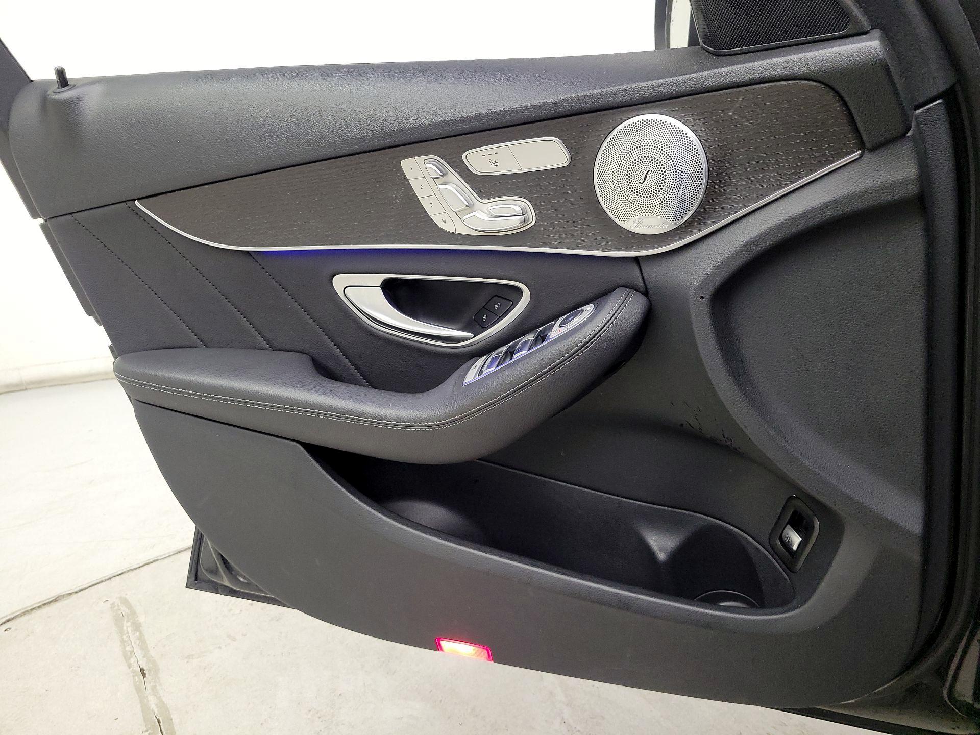Thumbnail: 2020 Mercedes-Benz C-Class - 12