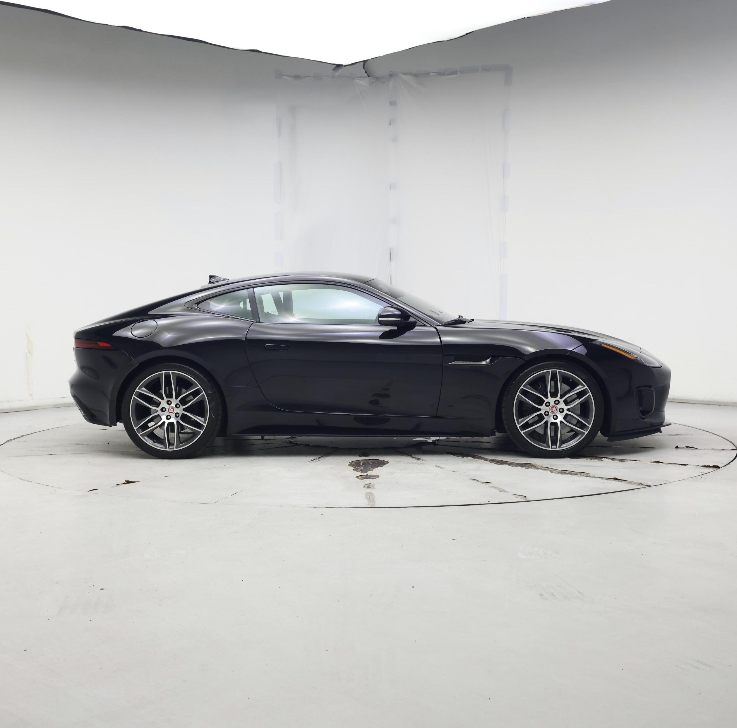 Thumbnail: 2018 Jaguar F-Type - 7