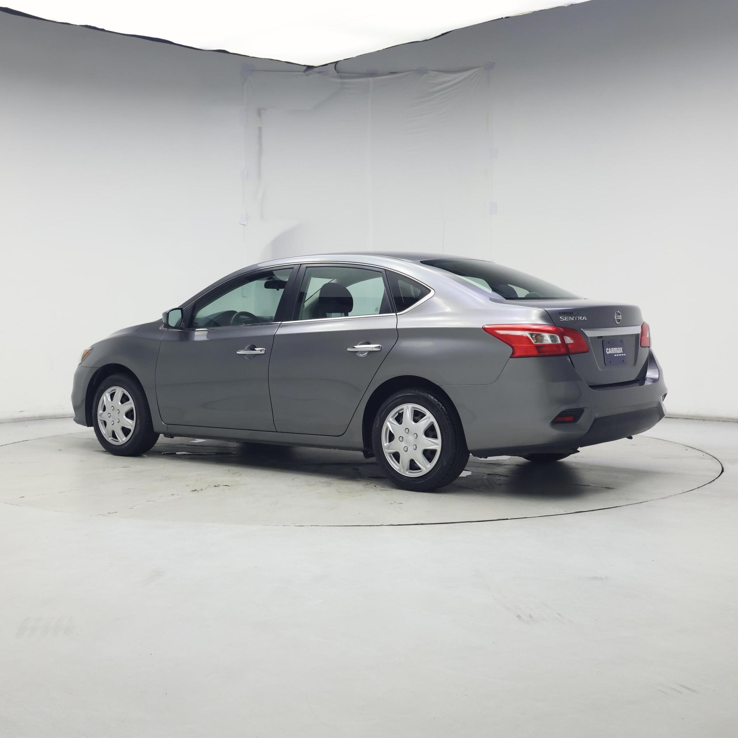 Thumbnail: 2018 Nissan Sentra - 2