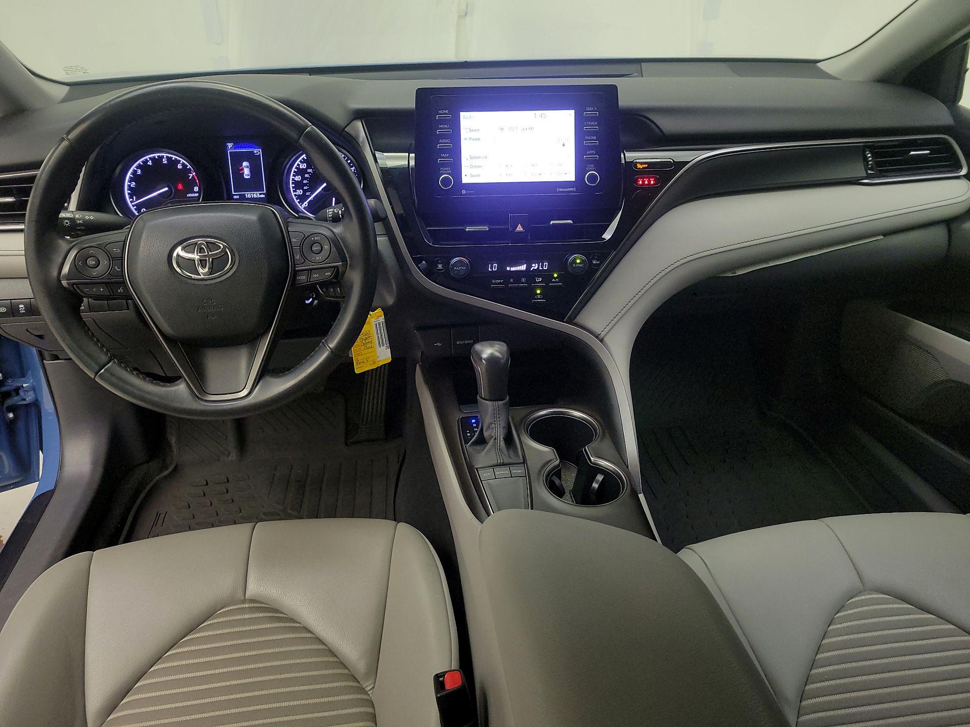 Thumbnail: 2023 Toyota Camry - 9