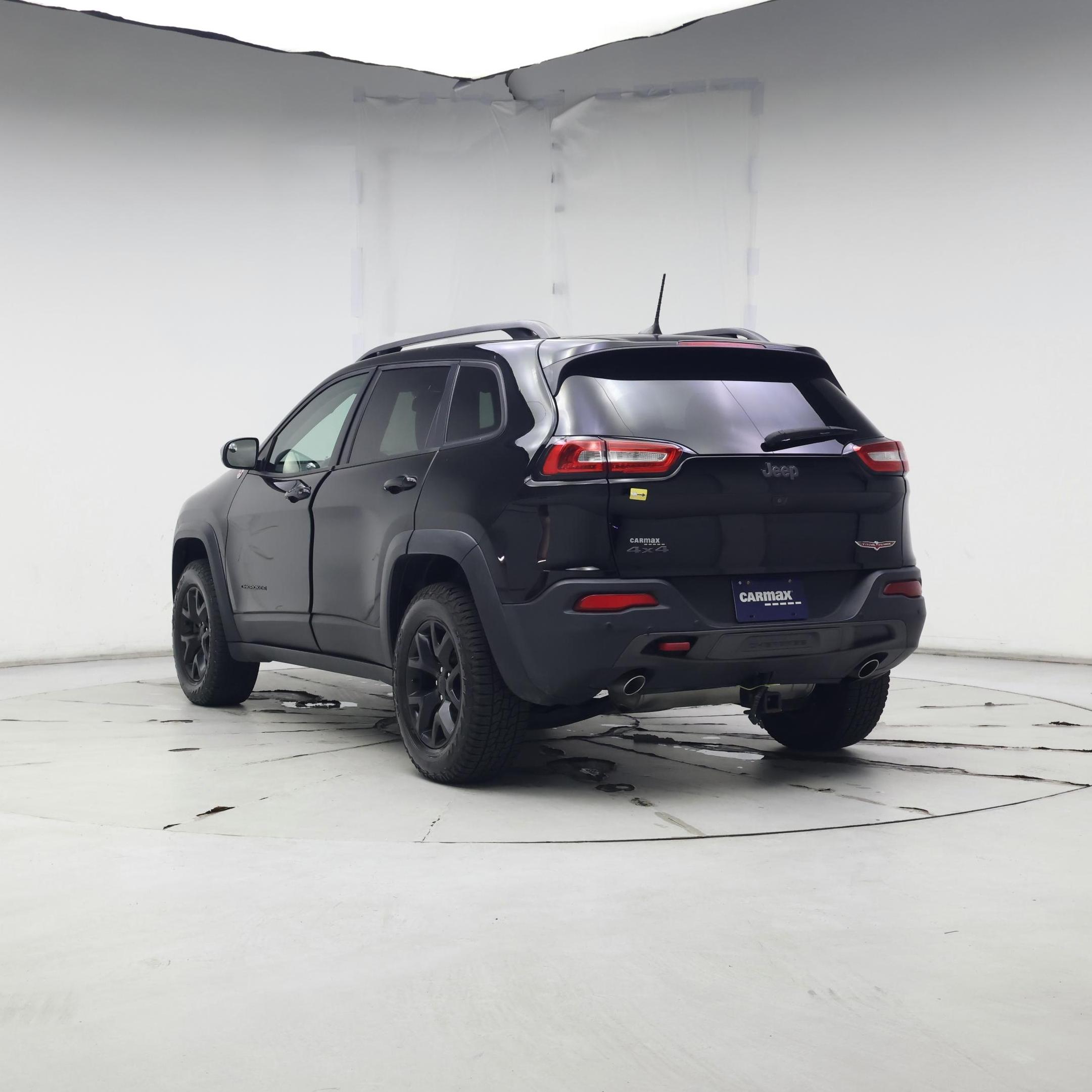Thumbnail: 2017 Jeep Cherokee - 2