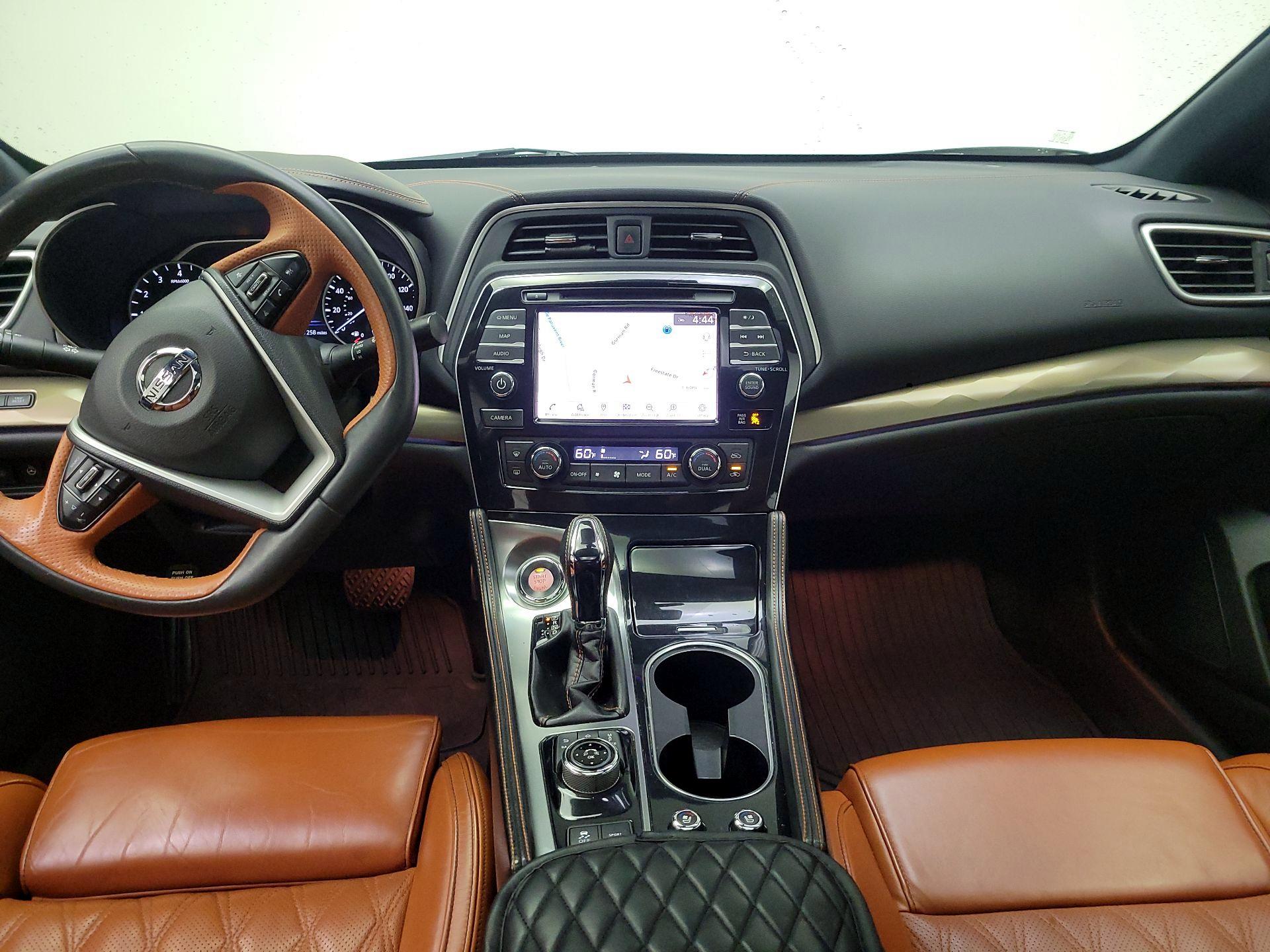 Thumbnail: 2019 Nissan Maxima - 9
