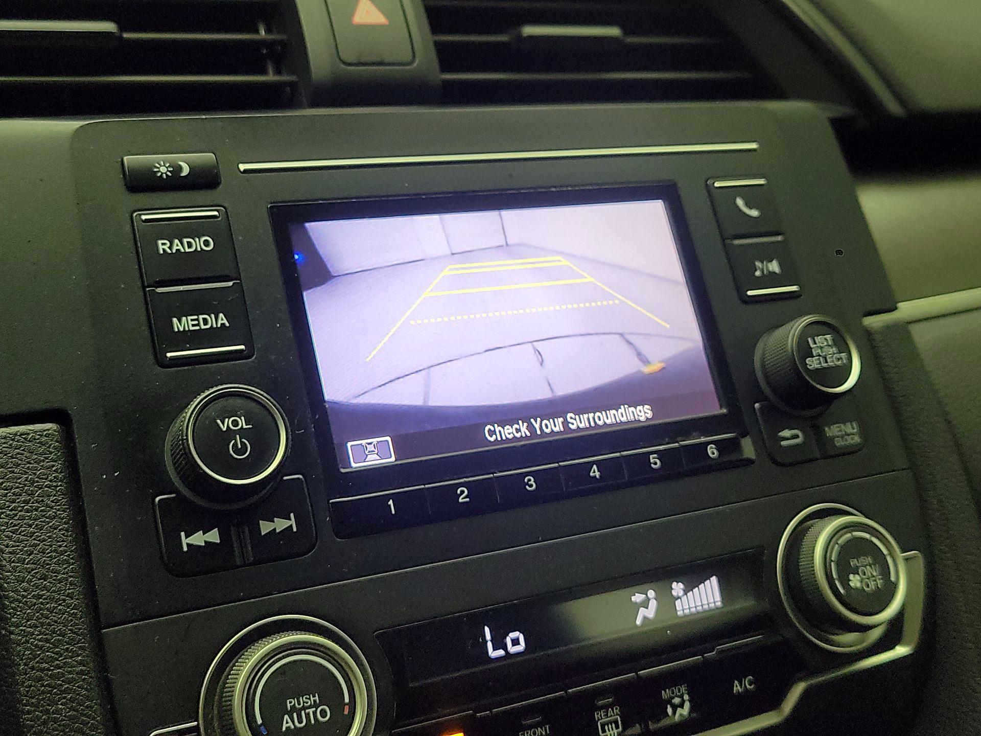 Thumbnail: 2016 Honda Civic - 14