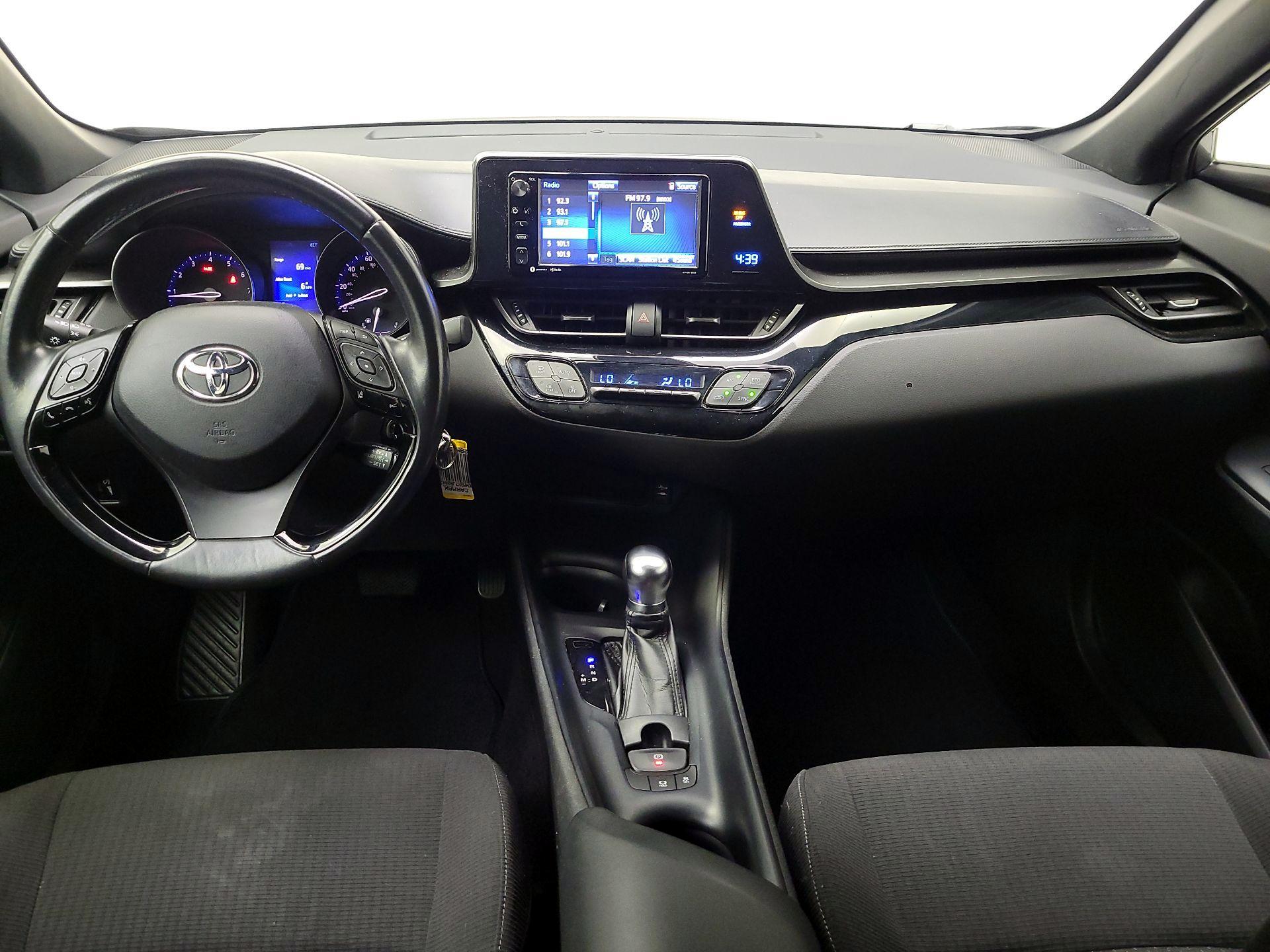 Thumbnail: 2018 Toyota C-HR - 9