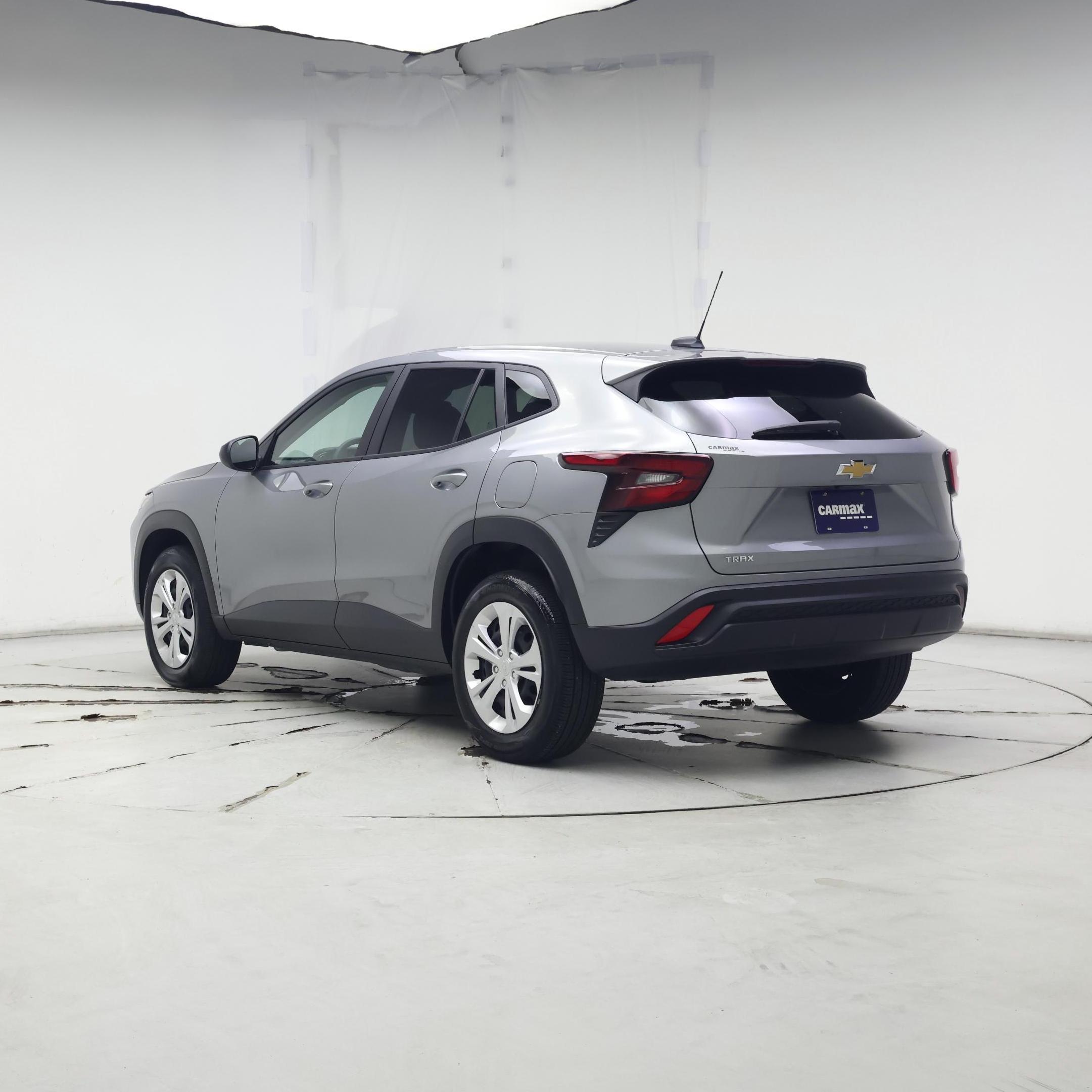 Thumbnail: 2024 Chevrolet Trax - 2