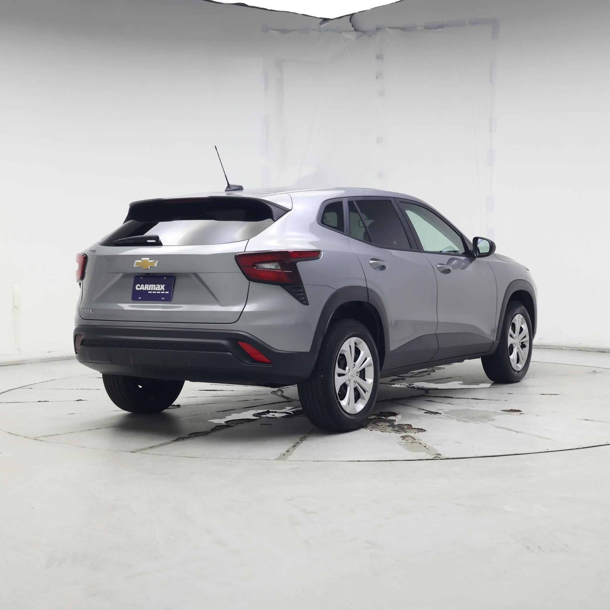 Thumbnail: 2024 Chevrolet Trax - 8