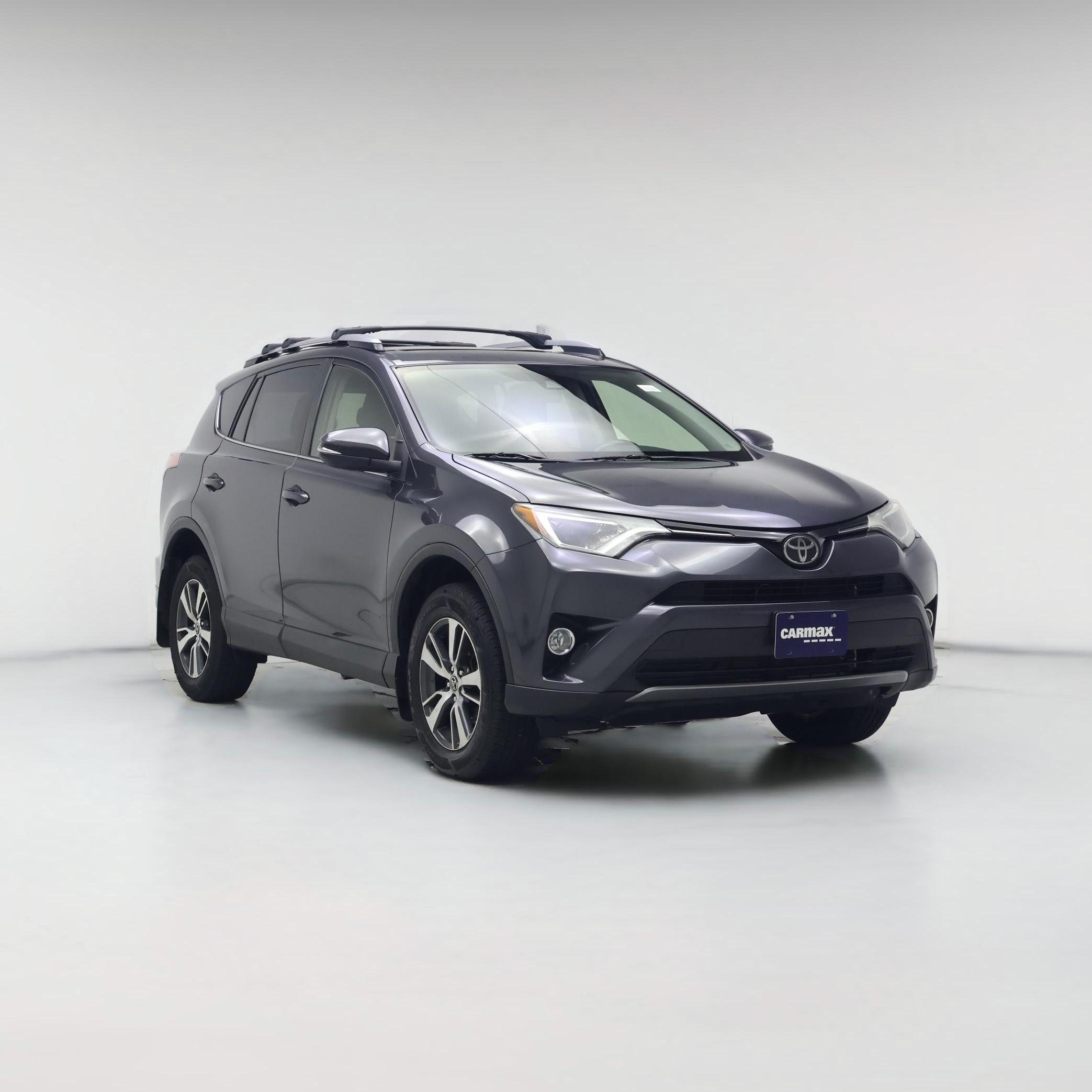 Thumbnail: 2018 Toyota RAV4 - 1