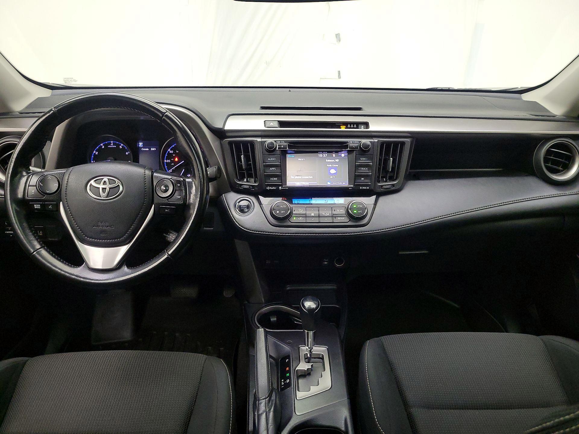 Thumbnail: 2018 Toyota RAV4 - 9