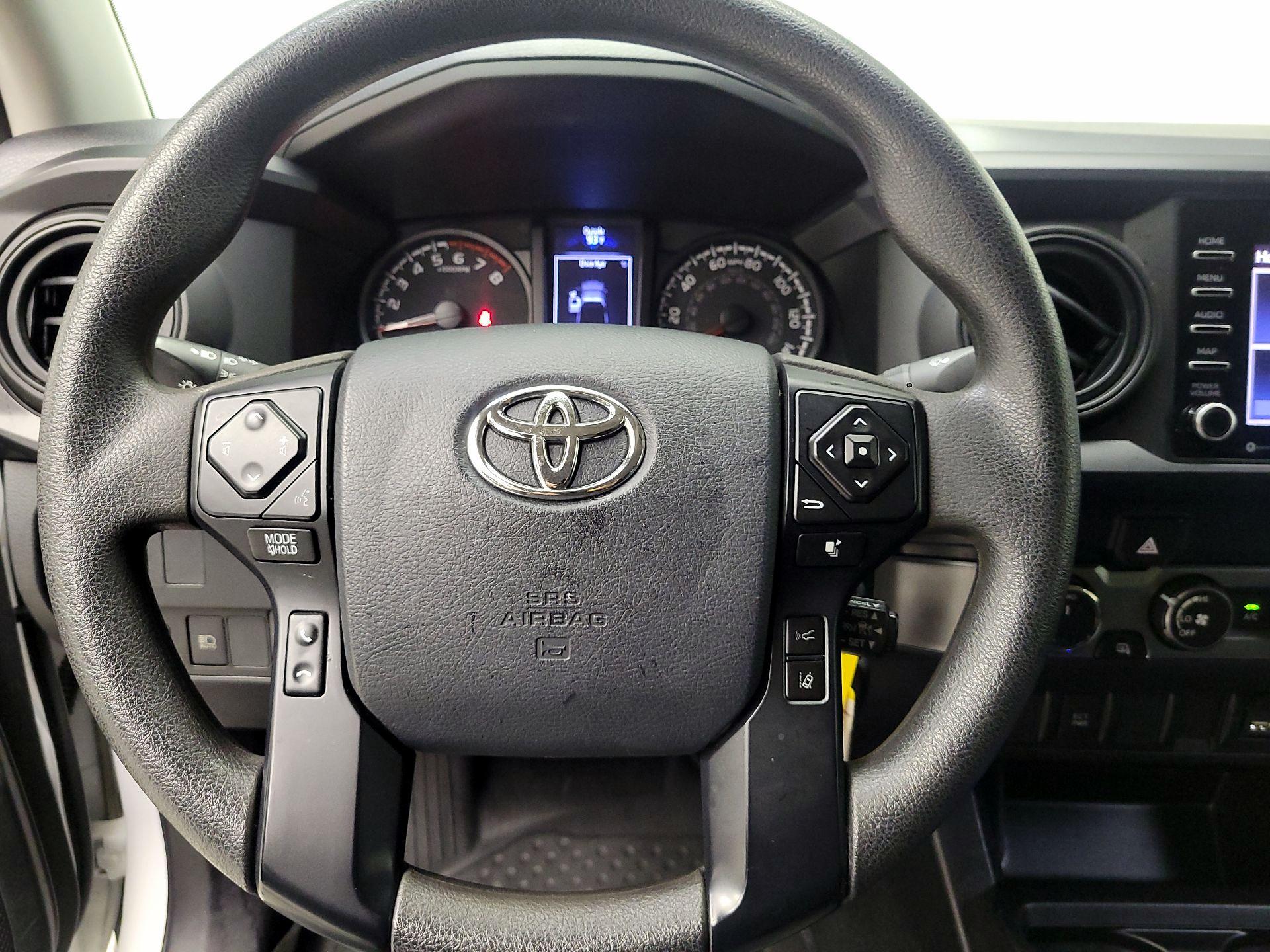 Thumbnail: 2020 Toyota Tacoma - 10