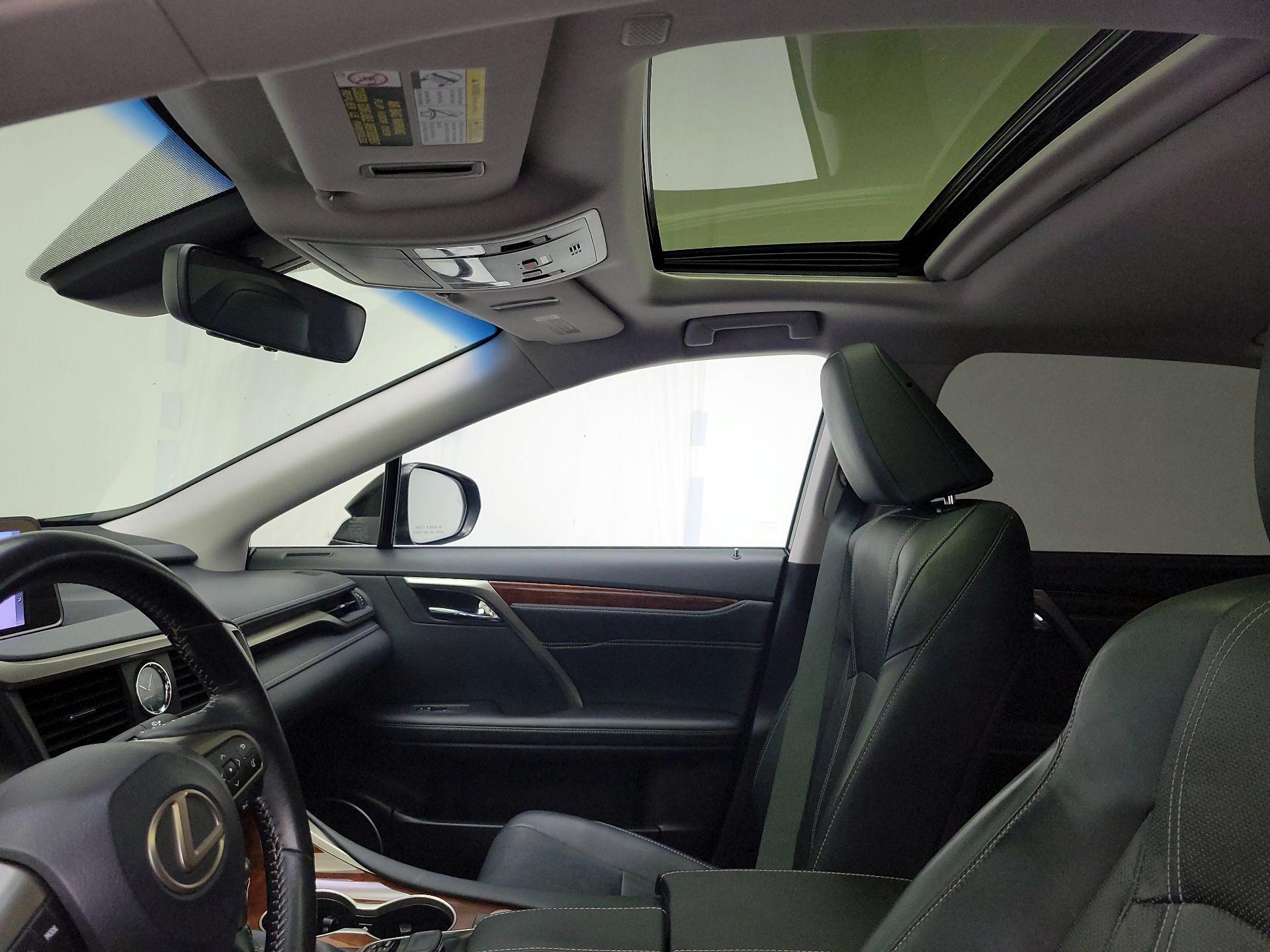 Thumbnail: 2019 Lexus RX - 20