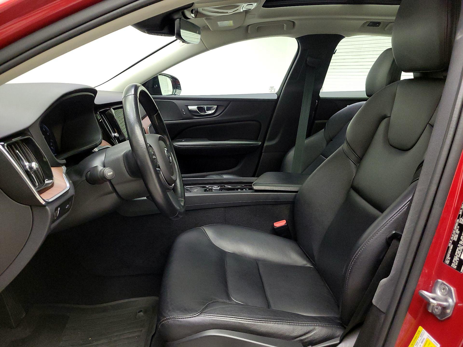 Thumbnail: 2021 Volvo S60 - 11