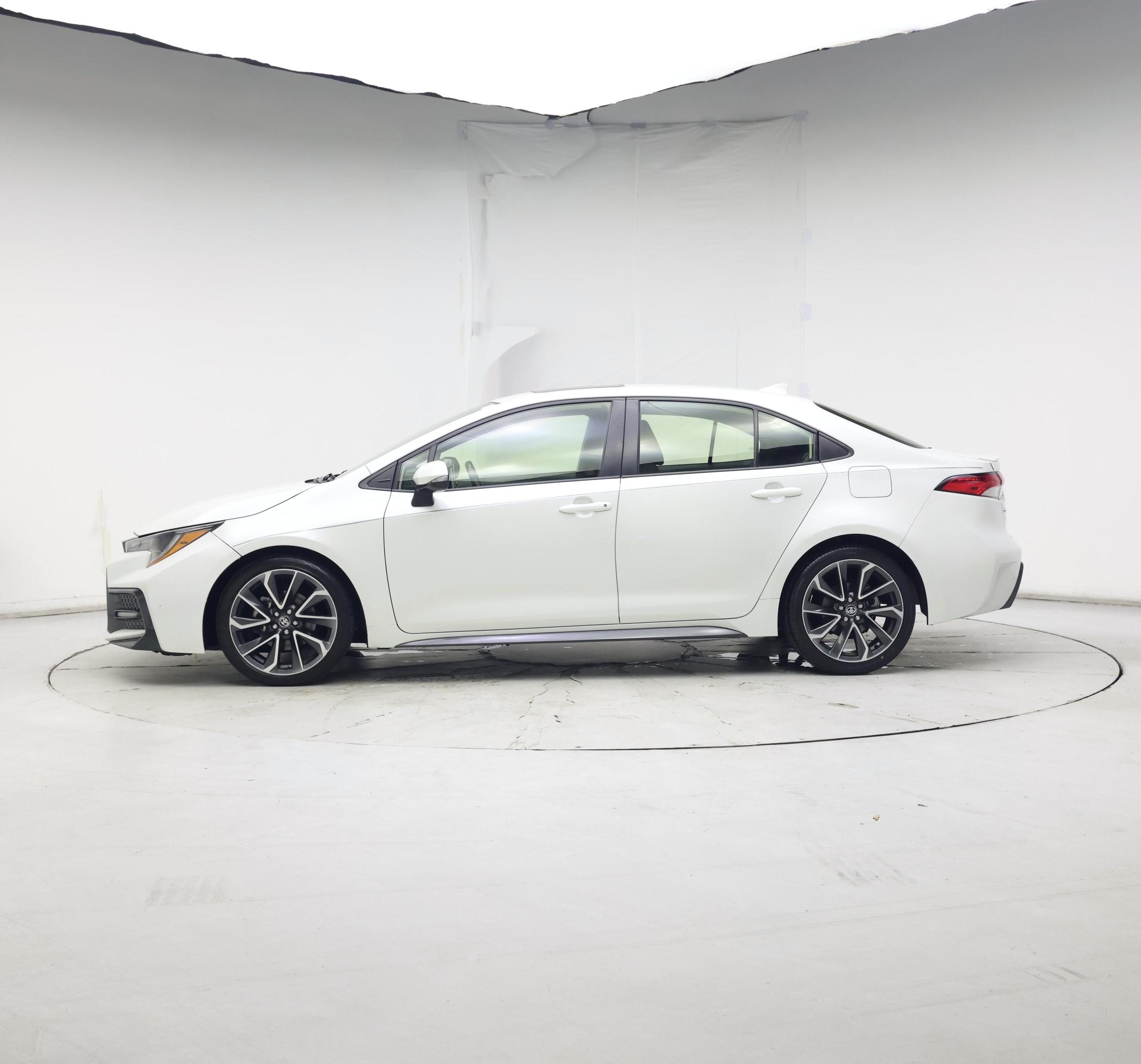 Thumbnail: 2021 Toyota Corolla - 3