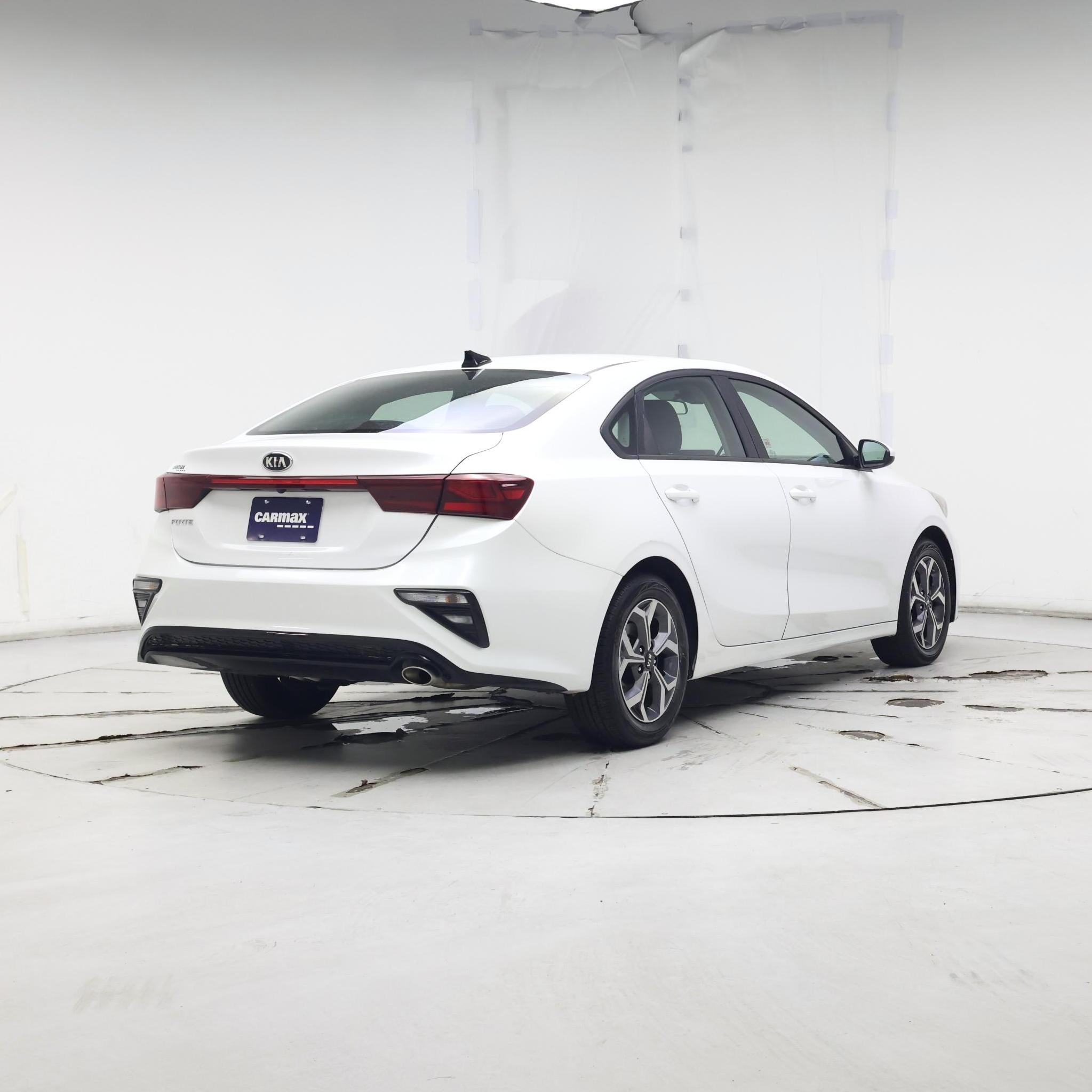 Thumbnail: 2021 Kia Forte - 8