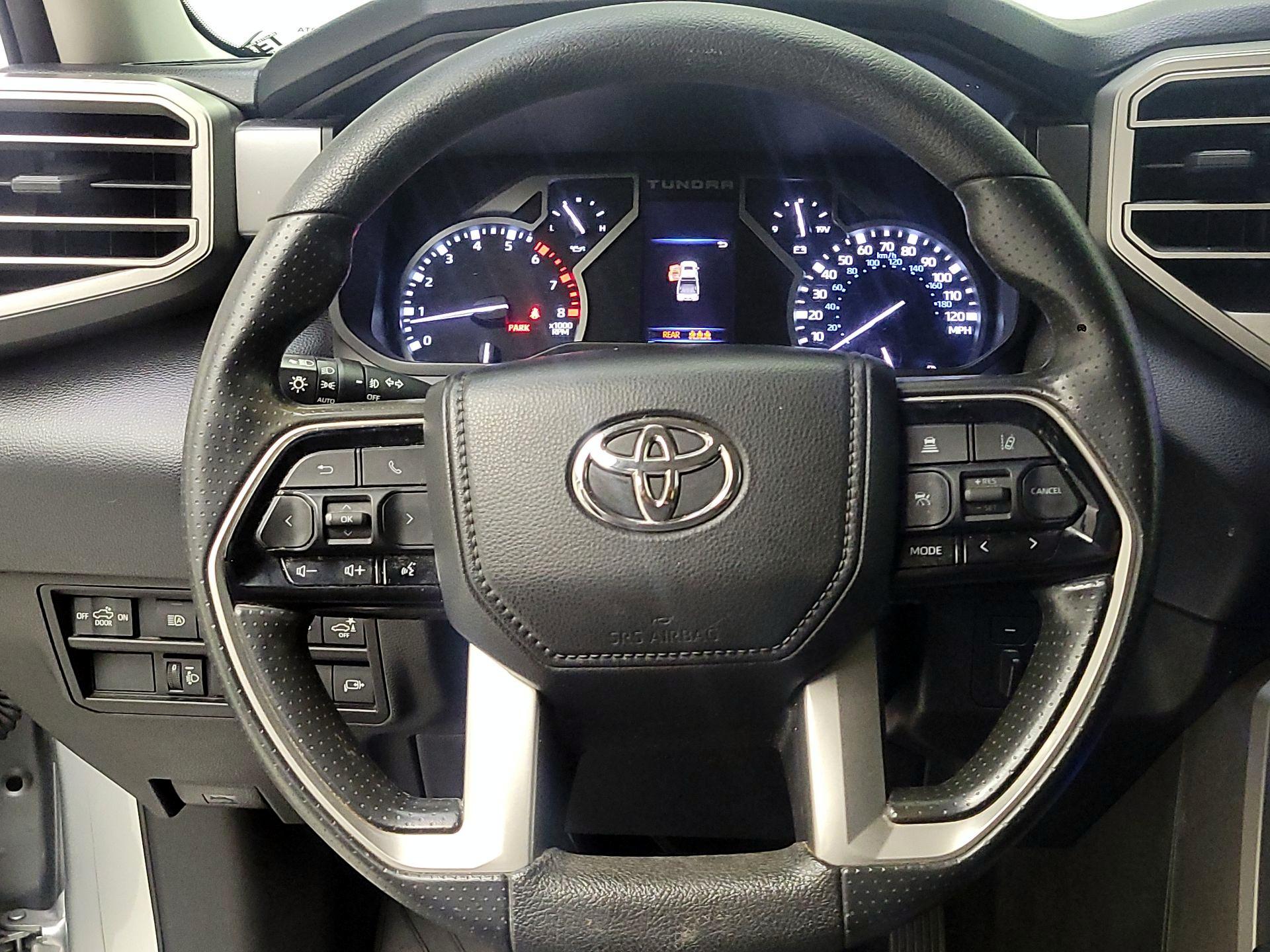 Thumbnail: 2022 Toyota Tundra - 10