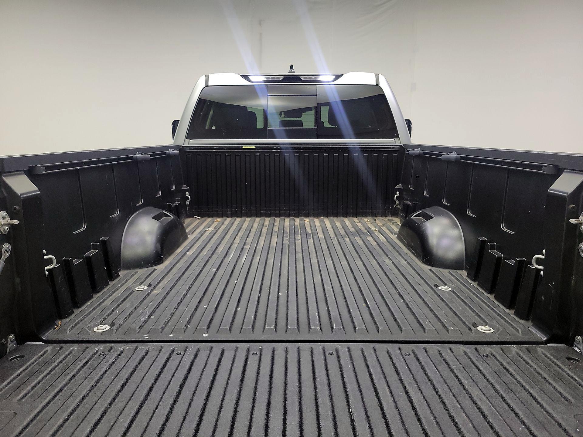 Thumbnail: 2022 Toyota Tundra - 20