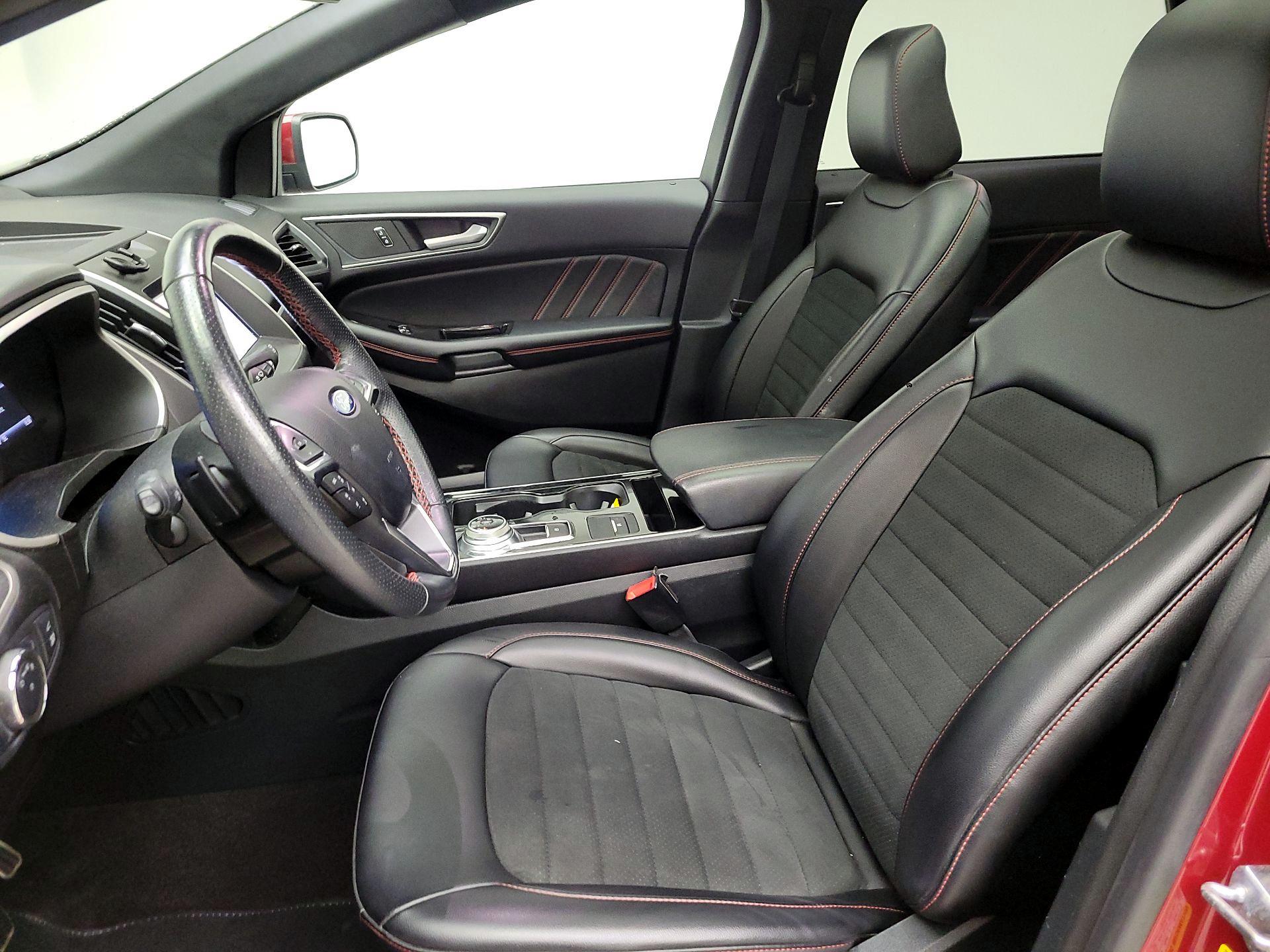 Thumbnail: 2020 Ford Edge - 11